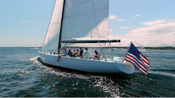 タグ・ホイヤー スキッパーとともに船の旅