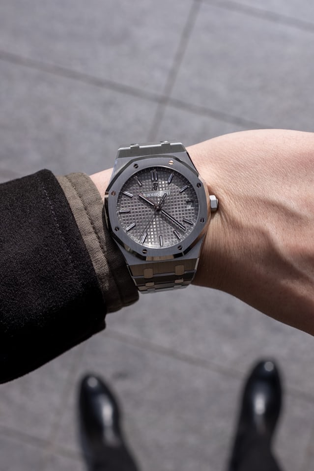 オーデマ ピゲ ロイヤル オーク stを1週間レビュー Hodinkee Japan ホディンキー 日本版 オーデマ ピゲ ロイヤル オーク stを1週間レビュー Hodinkee Japan ホディンキー 日本版