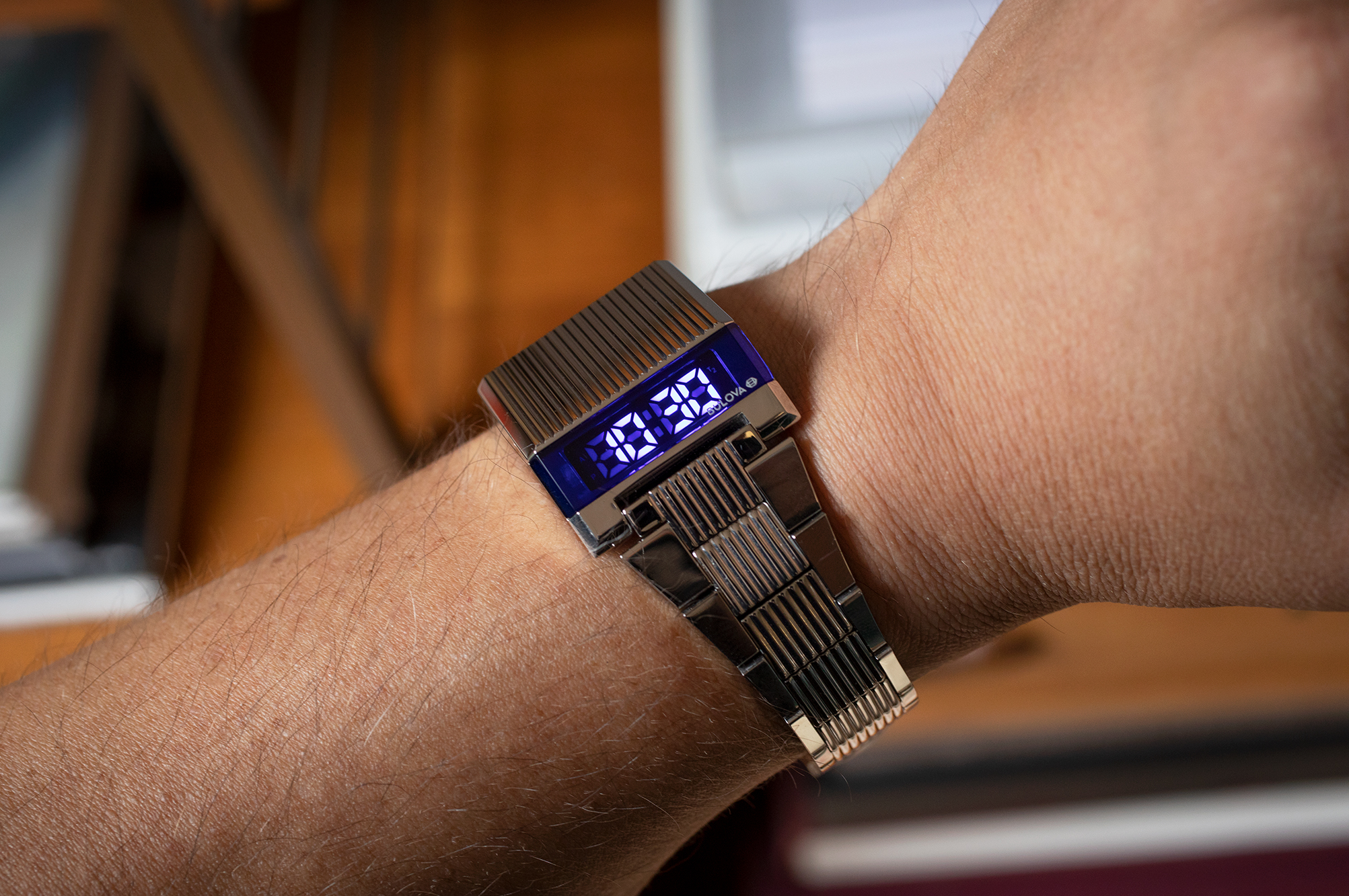 Bulova コンピュートロン　ヴィンテージ腕時計 Bulova コンピュートロン ヴィンテージ腕時計 Bulova コンピュートロン