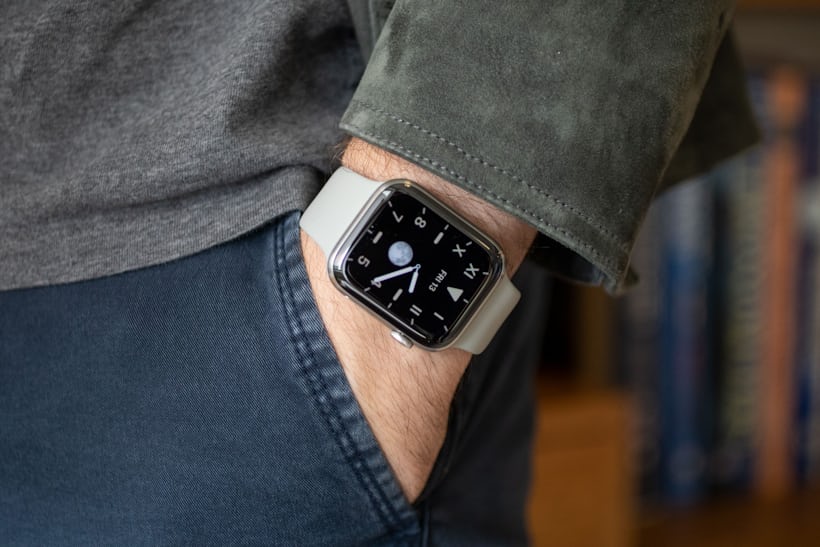 Apple Watch Edition Series 5 44mm チタニウム