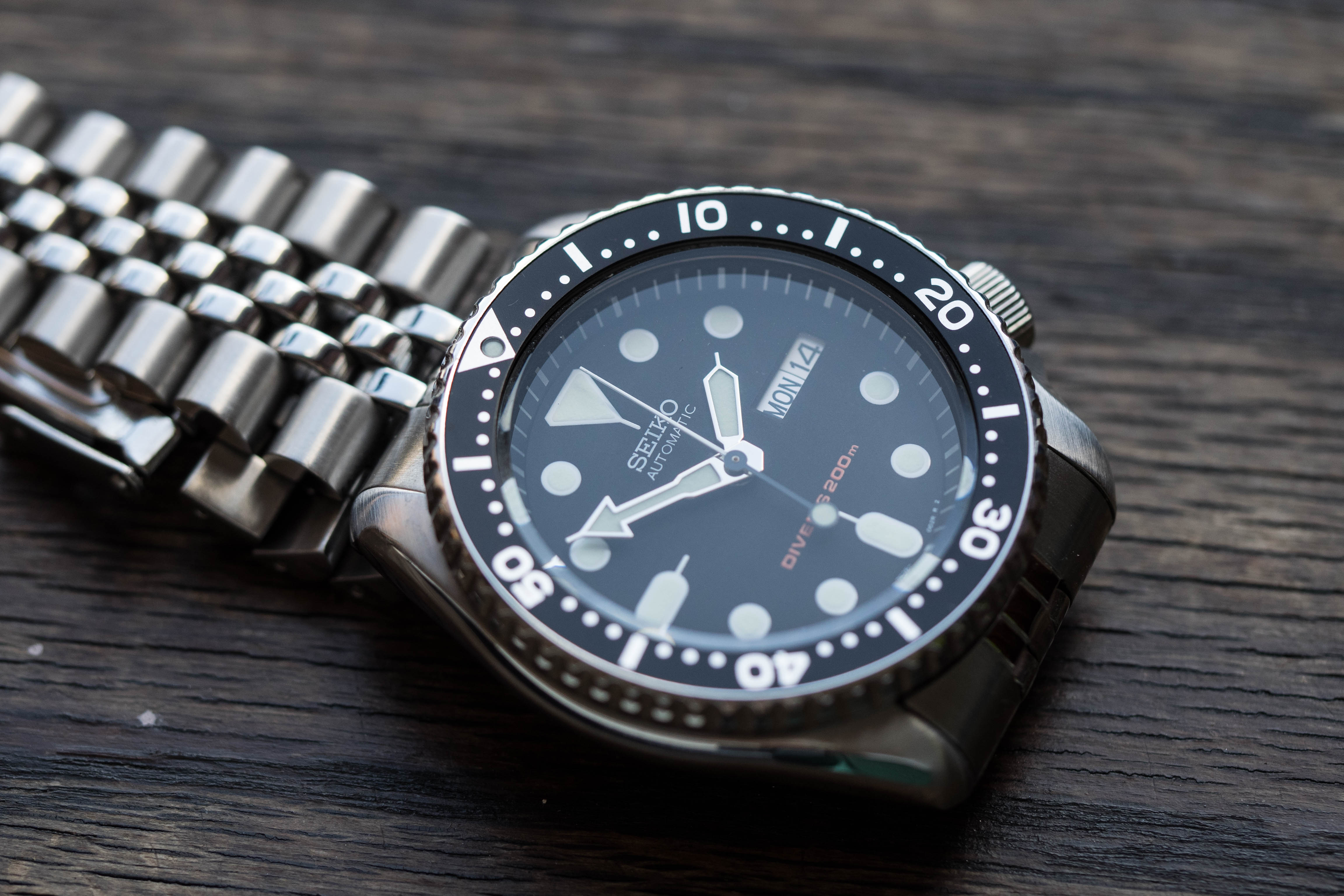 The Value Proposition: セイコー ダイバーズ SKX007 - Hodinkee