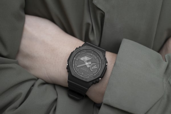 CASIO G-SHOCK 腕時計GA-2100-1A1JF文字盤形オクタゴン八角形