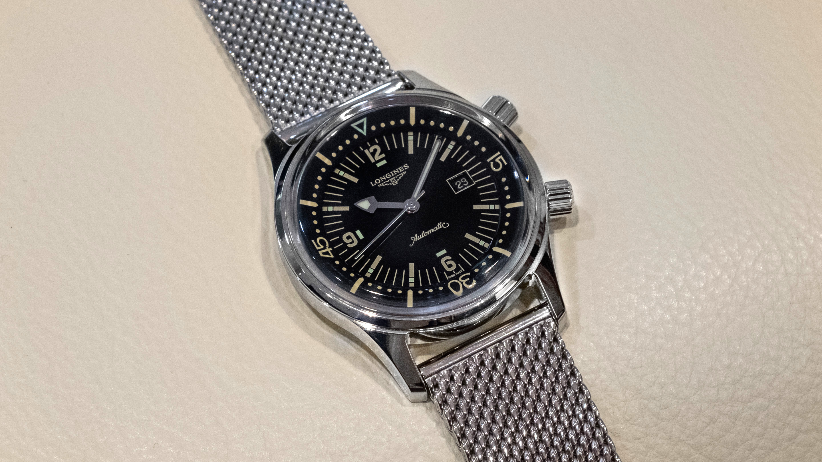 Hands-On: ロンジン レジェンドダイバー 36mm - Hodinkee Japan
