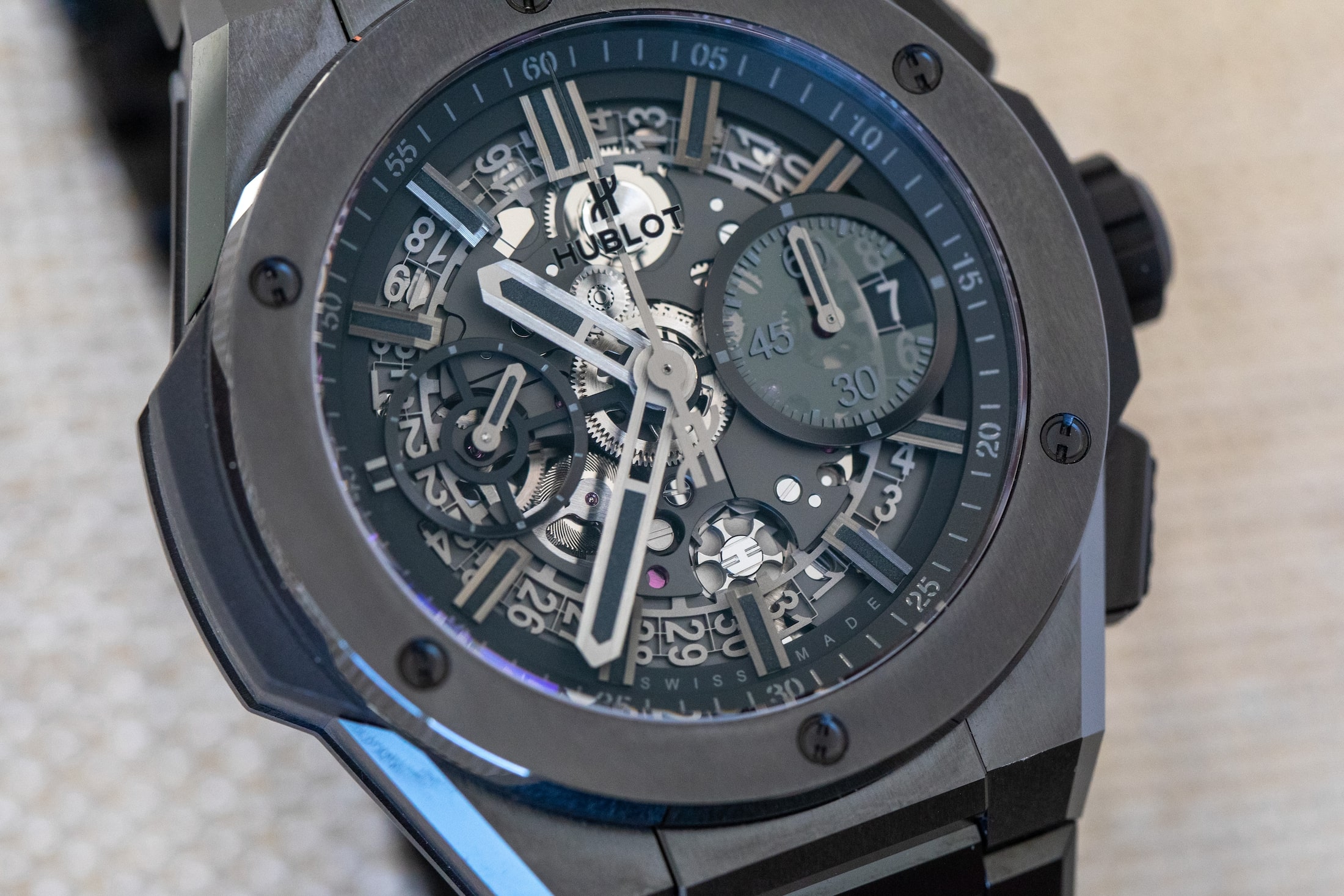 ウブロ　ビッグ・バン ウニコ インテグラル ブラックセラミックの文字盤