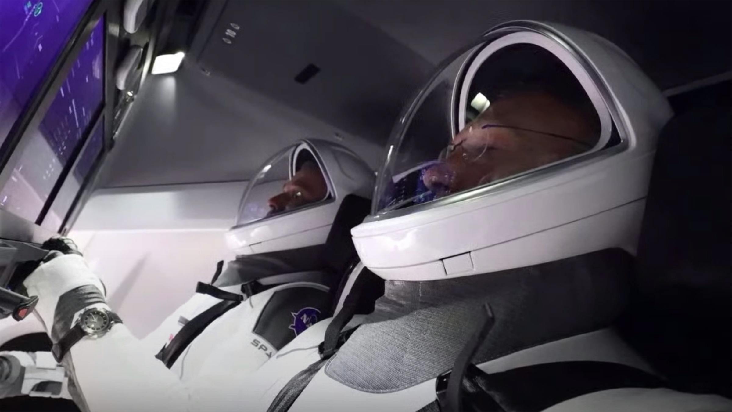 Watch Spotting: オメガ X-33がスペースXのファルコン9に搭乗した
