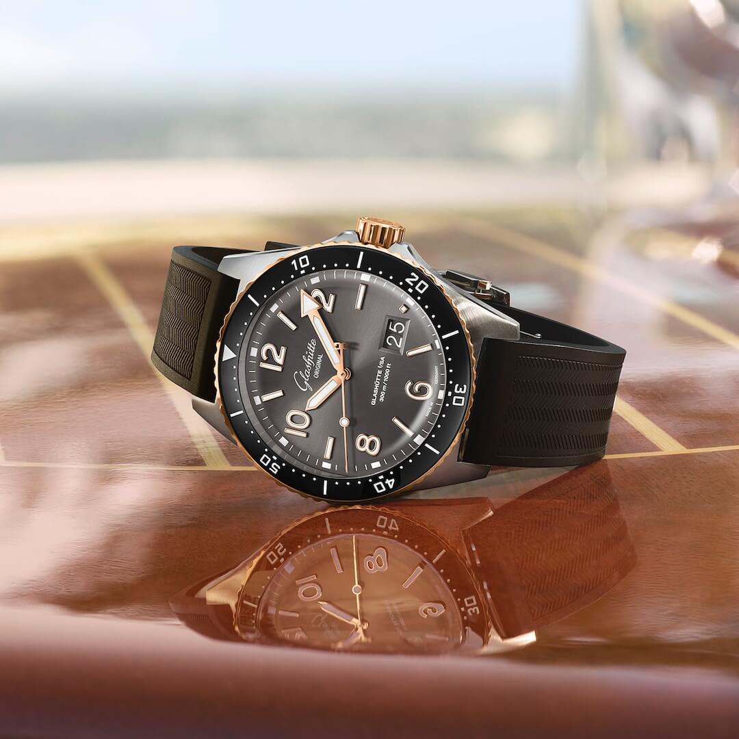 グラスヒュッテオリジナル SEAQパノラマデイト用ベルト - 腕時計(アナログ)