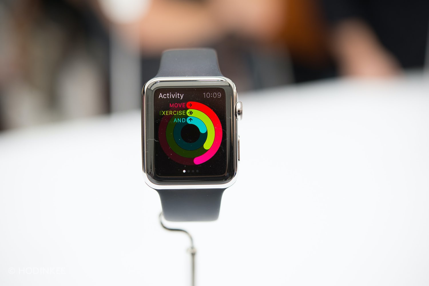 In-Depth: 時計愛好家がApple Watchに触れて思うこと（大量の写真と共に。2014年執筆） - Hodinkee Japan  （ホディンキー 日本版）