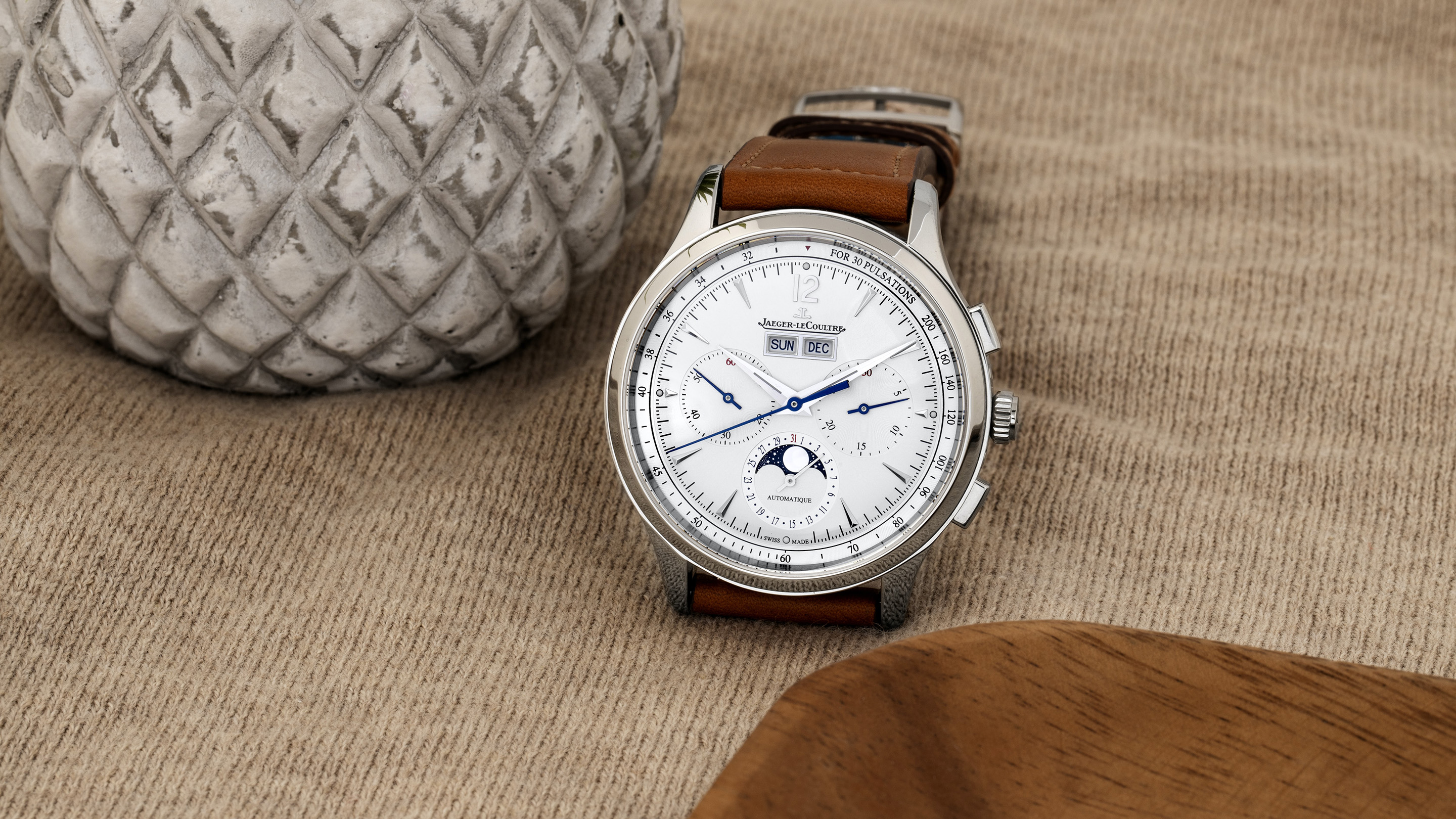 ジャガー ルクルト マスター コントロール クロノグラフ カレンダー 実機レビュー 編集部撮り下ろし Hodinkee Japan ホディンキー 日本版