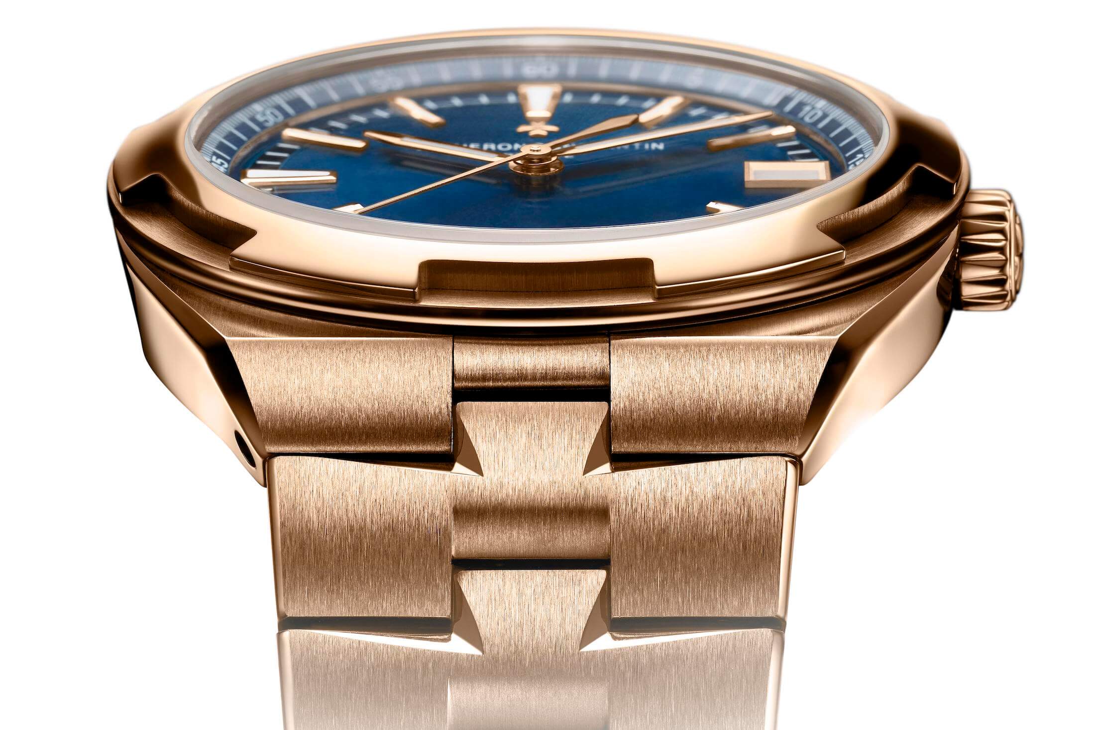 オーヴァーシーズ 18KPGのクローズアップ