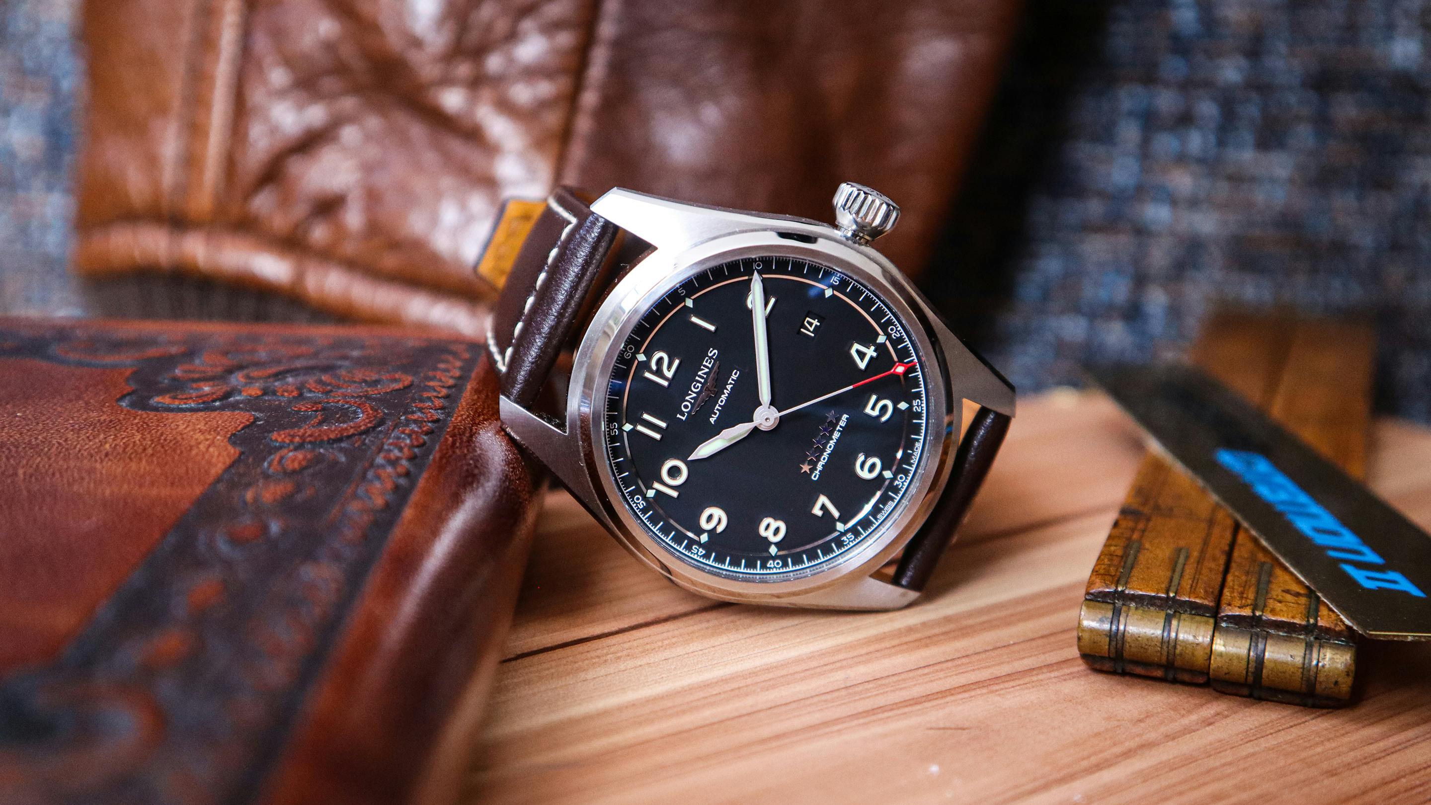 Hands-On: ロンジン スピリット 40mm 2020年の新作を実機レビュー 