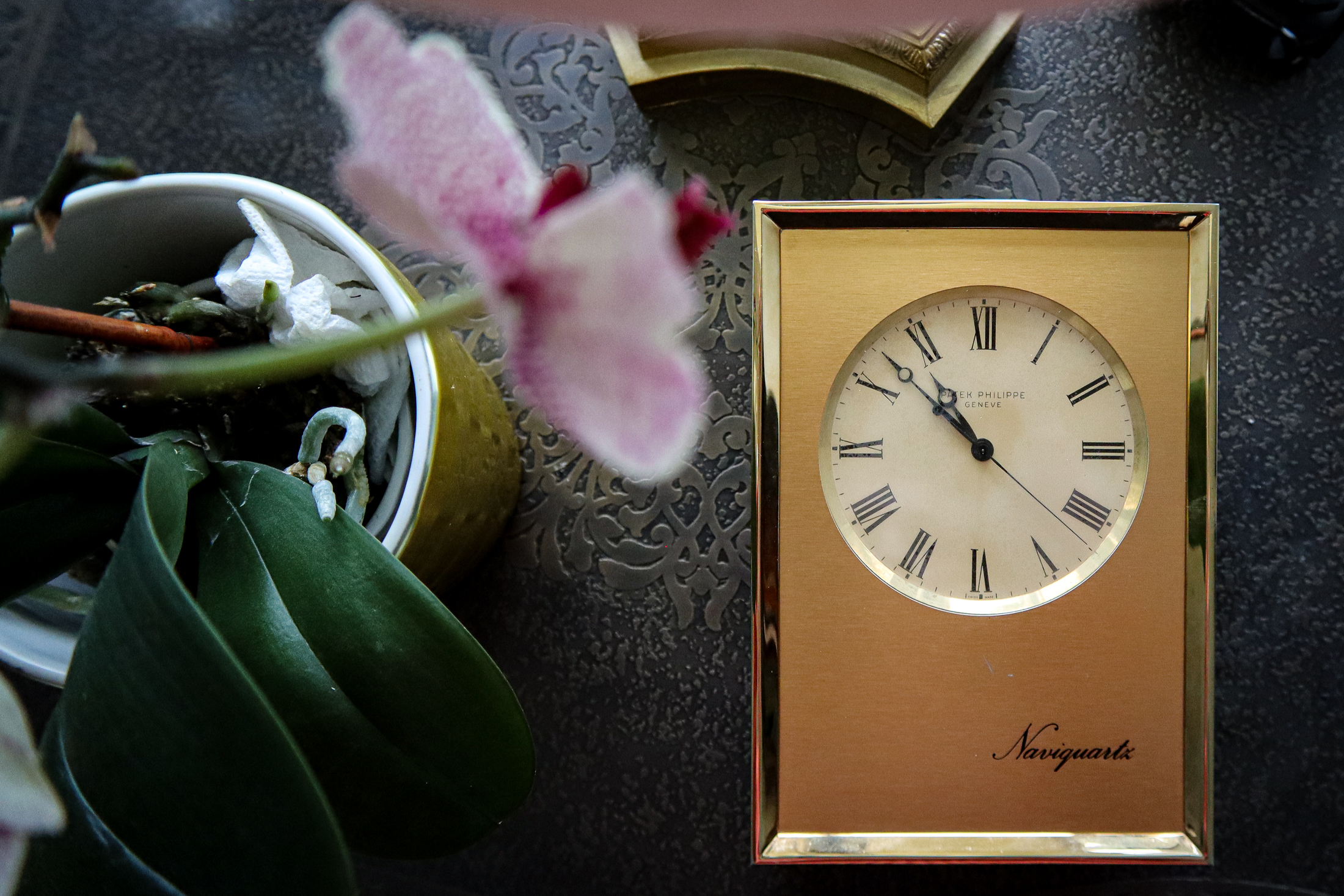 Just Because: パテック フィリップの置時計、ナビクォーツ