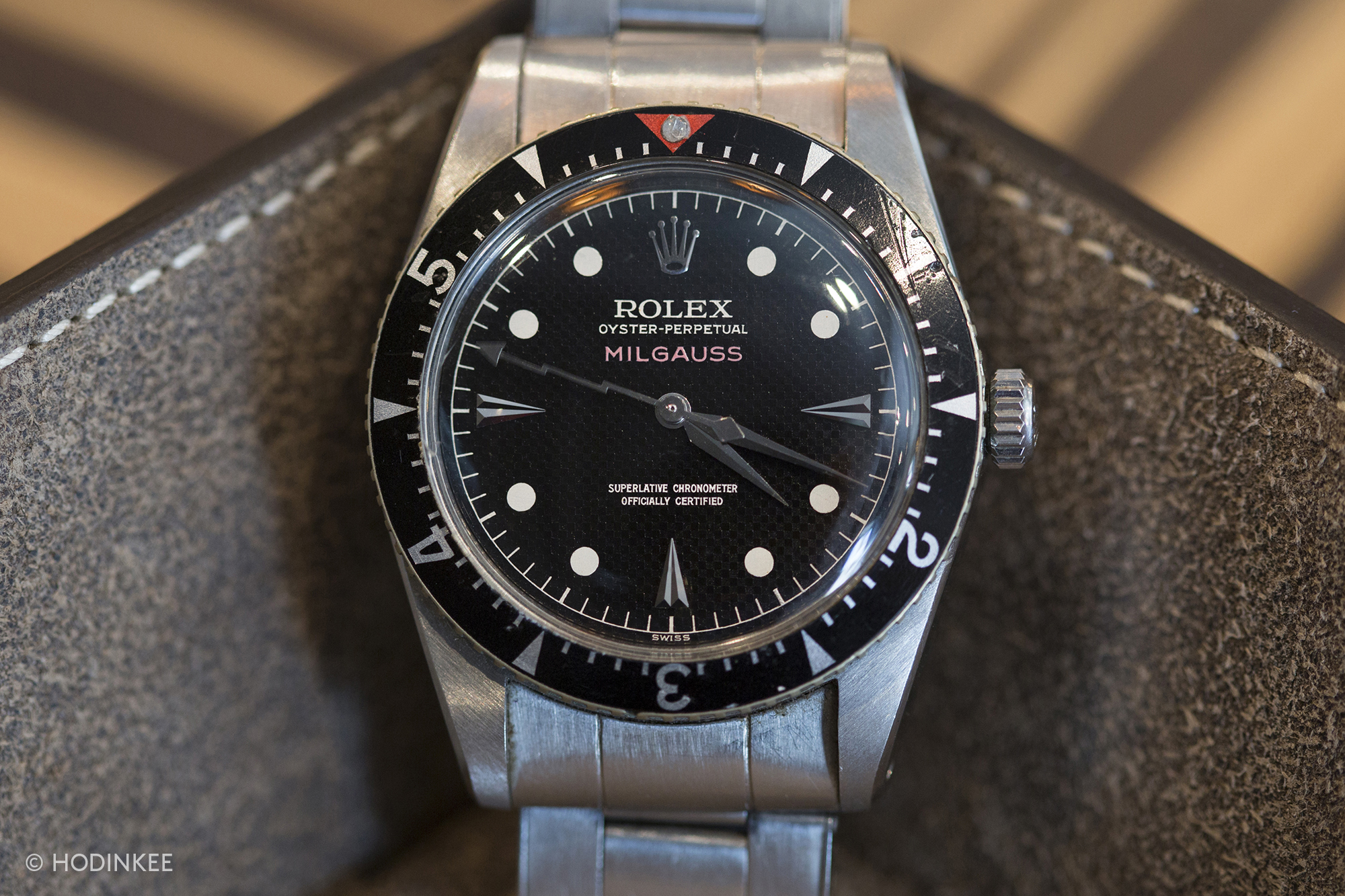 In-Depth: ロレックス ミルガウス Zブルー - Hodinkee Japan