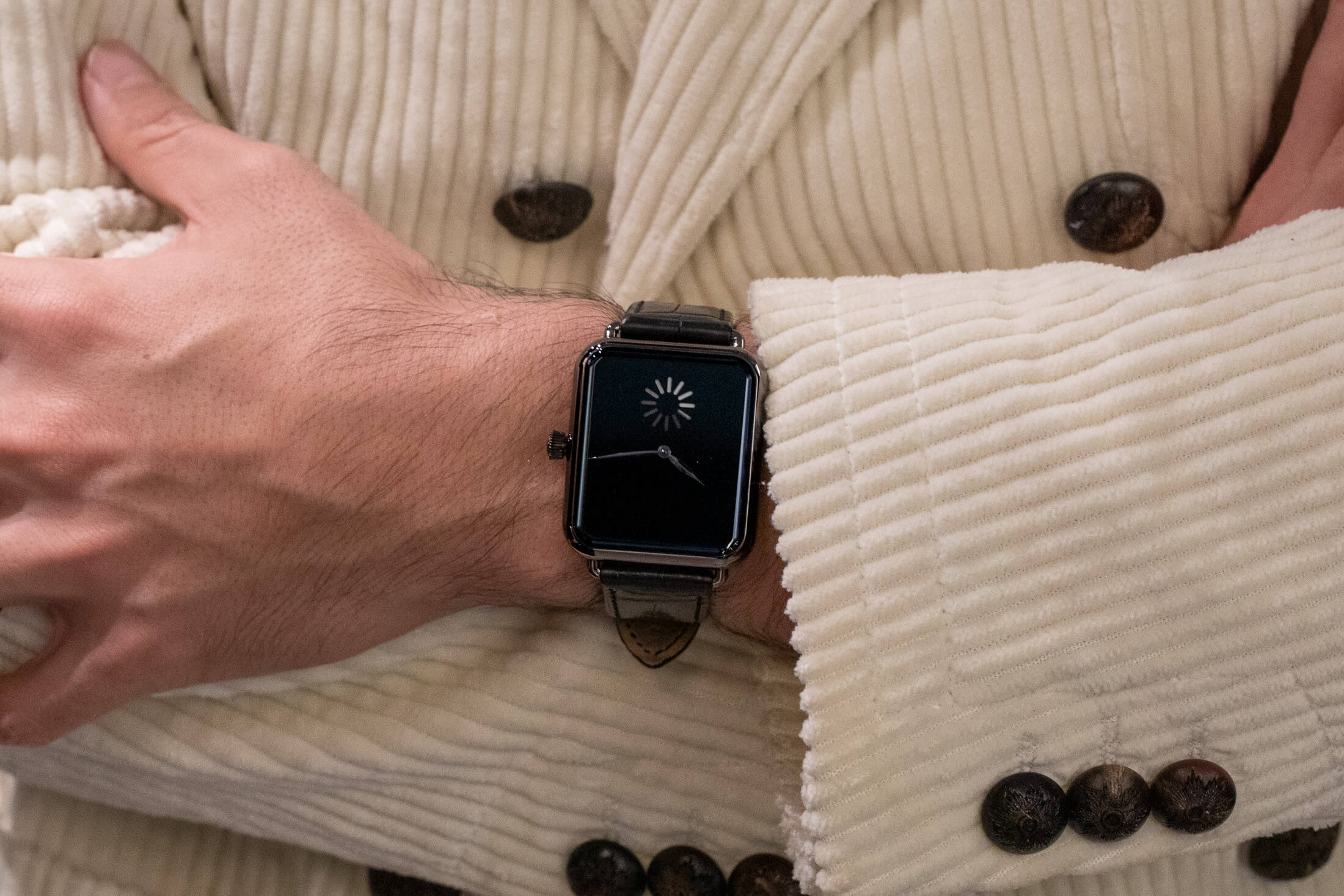 スイス・アルプ・ウォッチ ファイナル アップグレードの着用画像