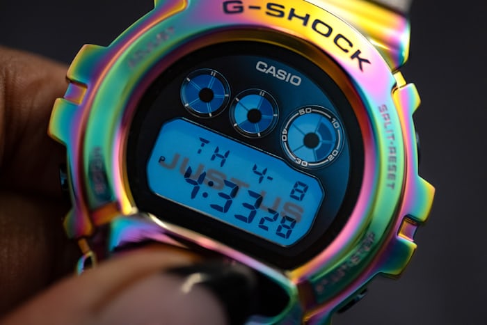 Introducing: The KITH For G-SHOCK GM-6900 レインボー 2021年新作 