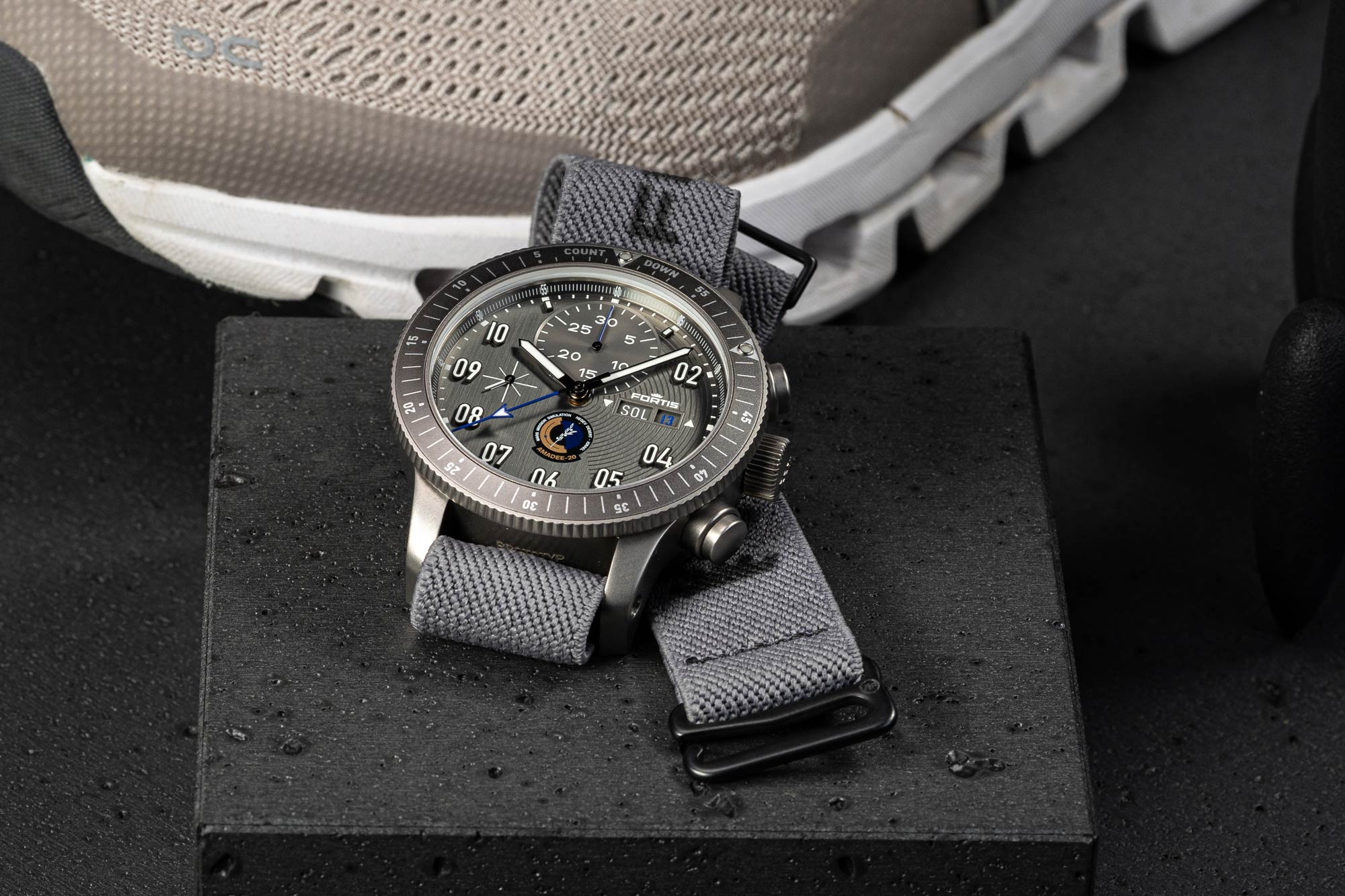 Introducing: フォルティス アマディ20 2021年新作 - Hodinkee Japan