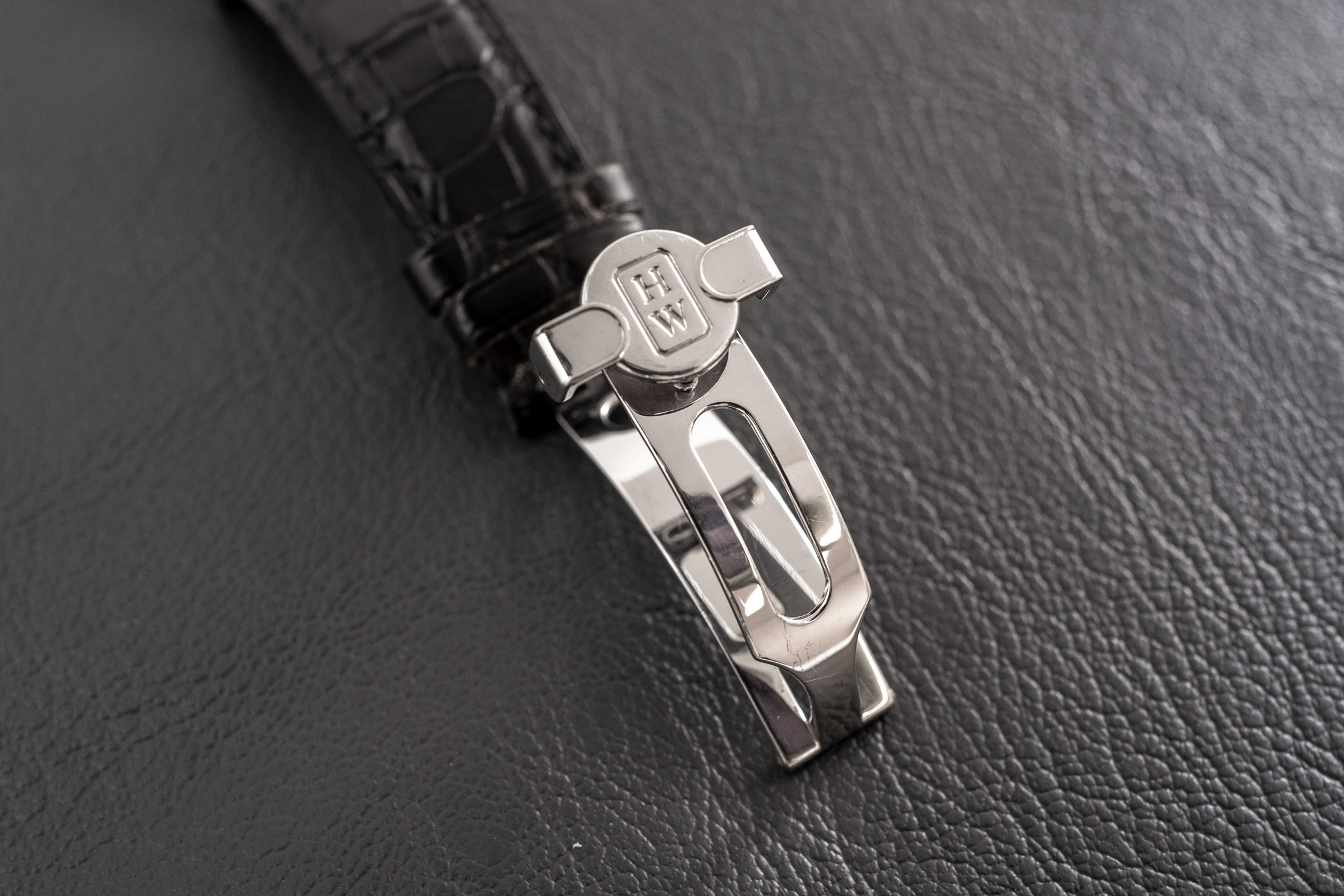 ハリー・ウィンストンとF.P.ジュルヌによるオーパス1 トゥールビヨンのデプロイヤントクラスプ