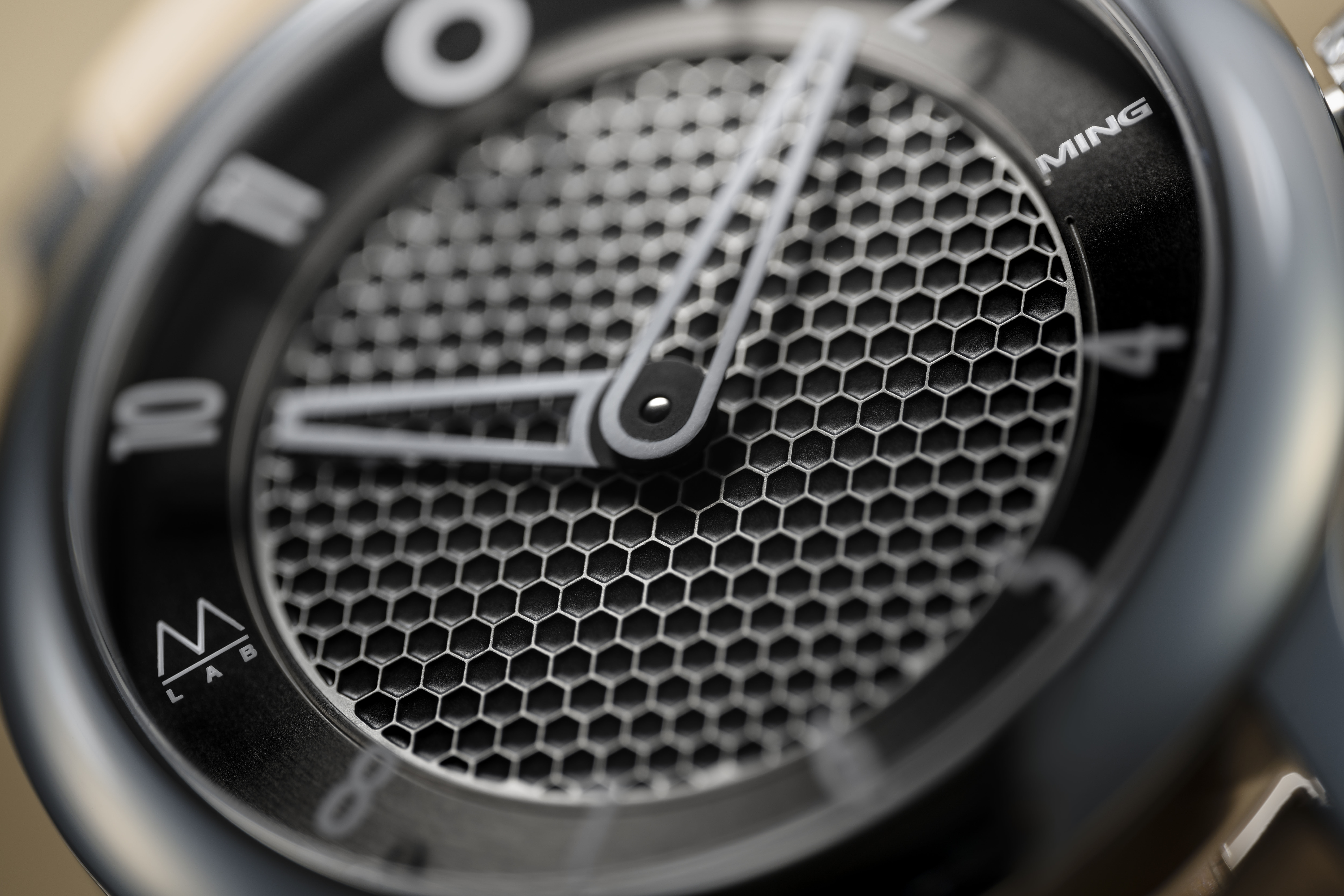 ミンミン Introducing: 17.09 ミン x マッセナ LAB コラボレーション限定モデル