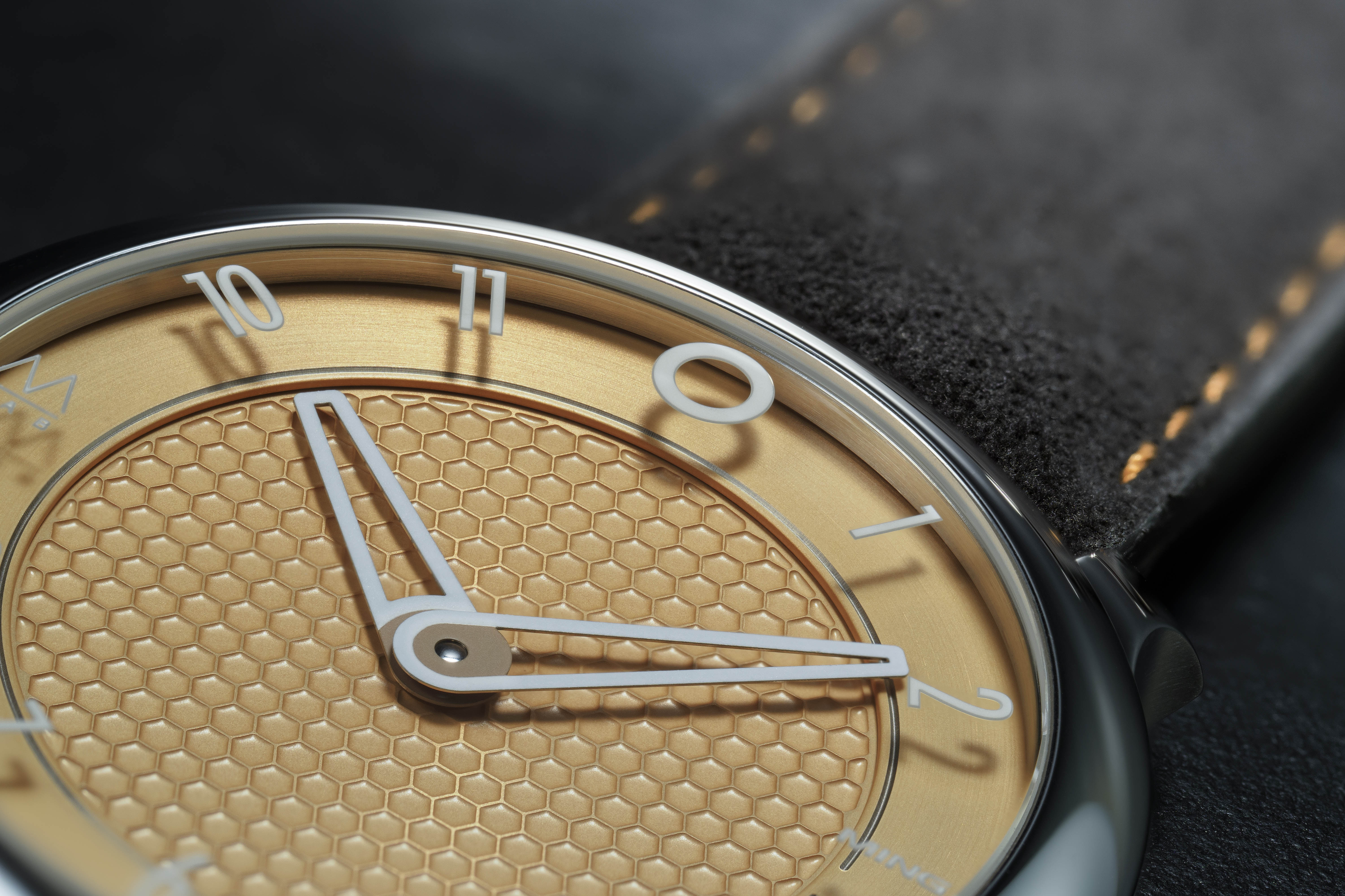 Introducing: 17.09 ミン x マッセナ LAB コラボレーション限定モデル