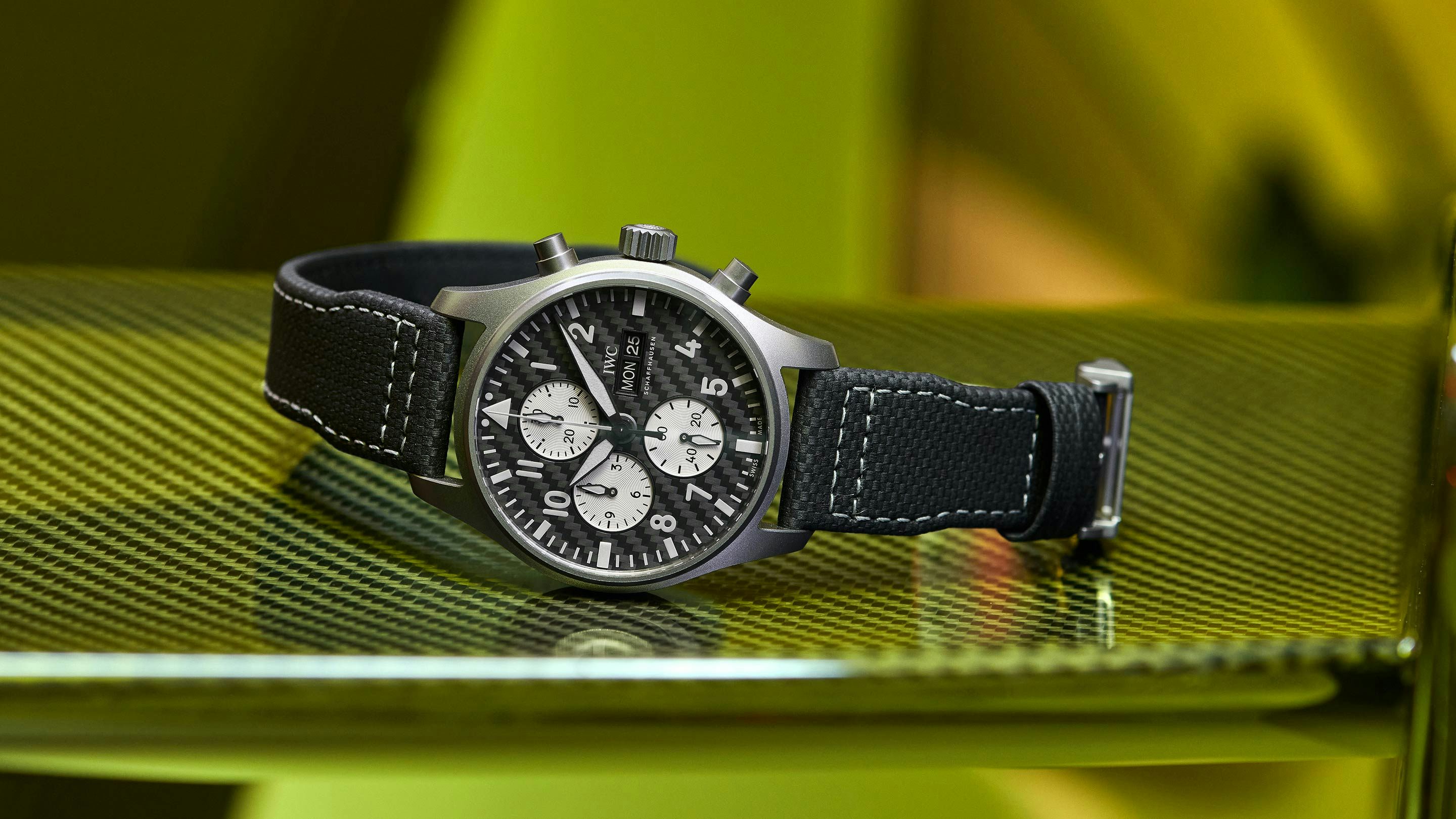 B67995968メルセデス・ベンツ 純正 腕時計 クロノグラフ カーボン リミテッド ウォッチ