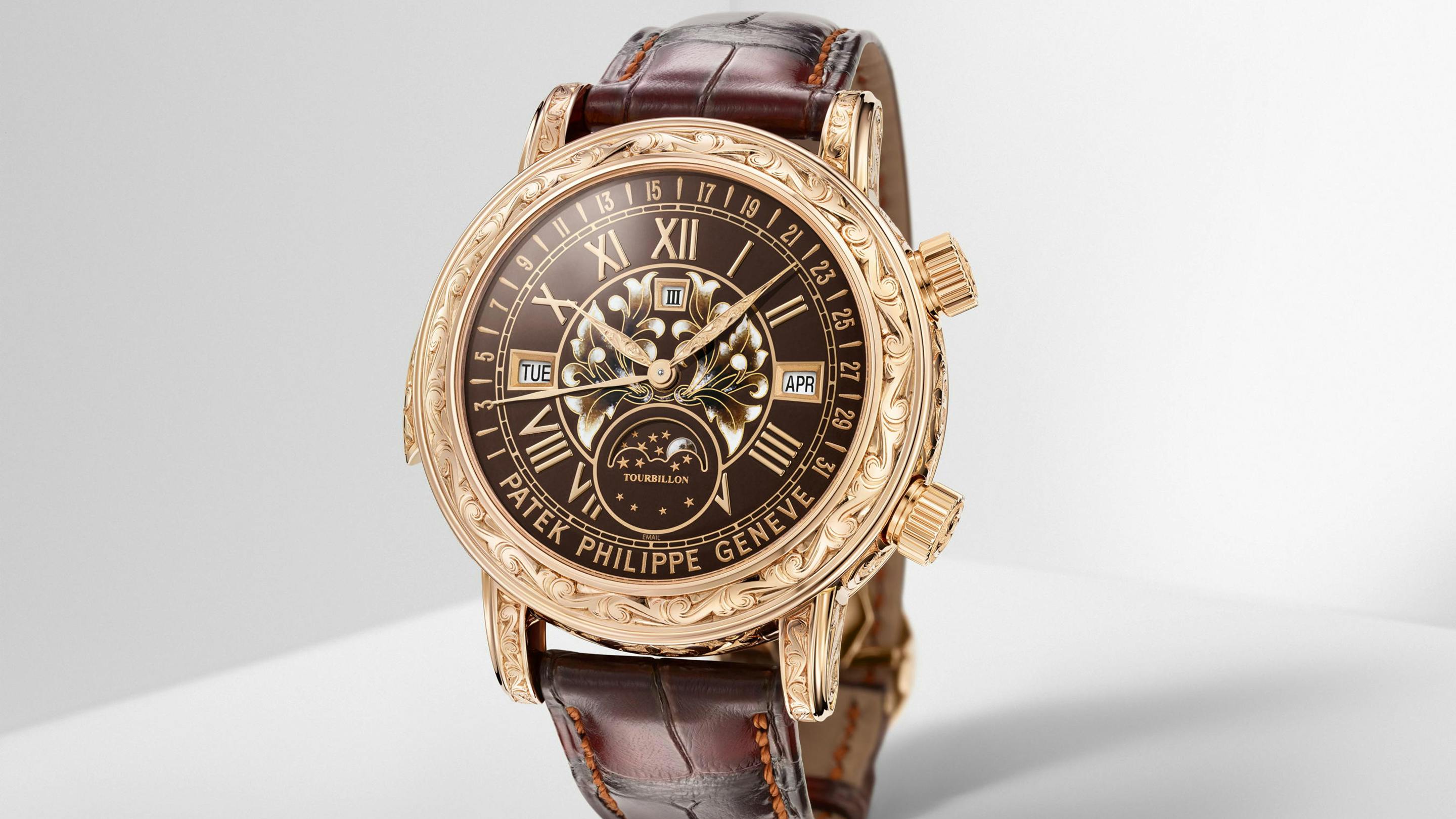 Introducing パテック フィリップ スカイムーン トゥールビヨン Rare Handcrafts 21でお披露目される新作 Hodinkee Japan ホディンキー 日本版