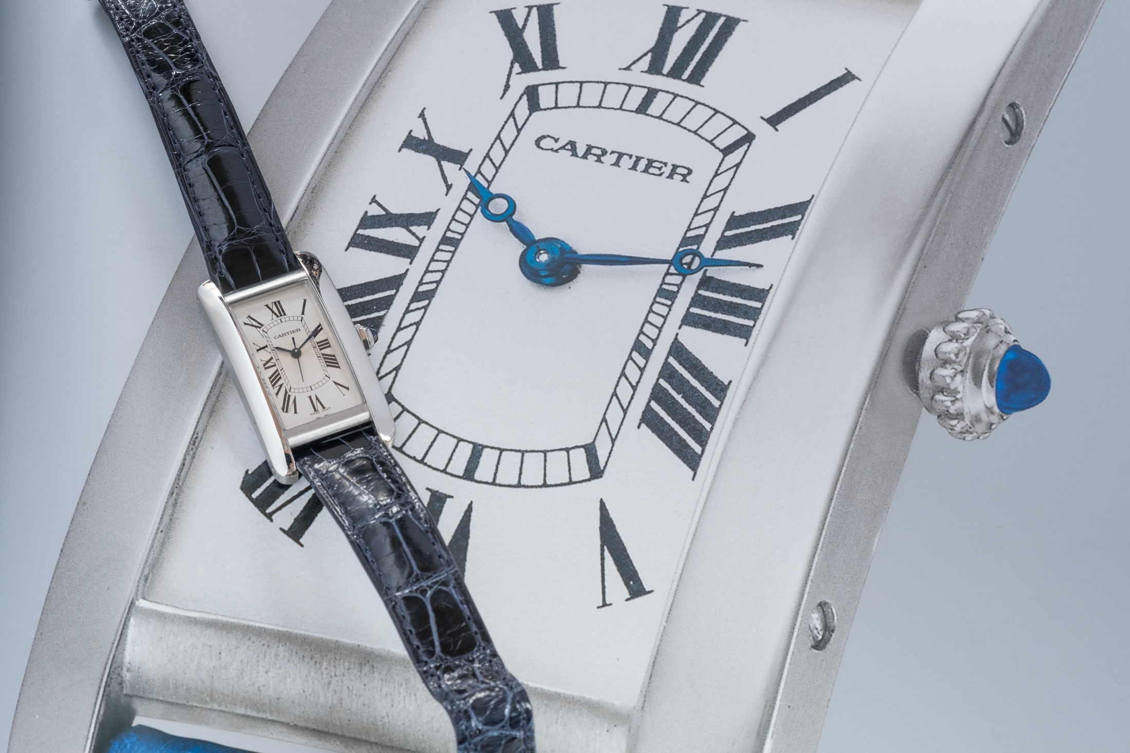 A Week On The Wrist: カルティエ タンク アメリカンを1週間レビュー - Hodinkee Japan （ホディンキー 日本版）