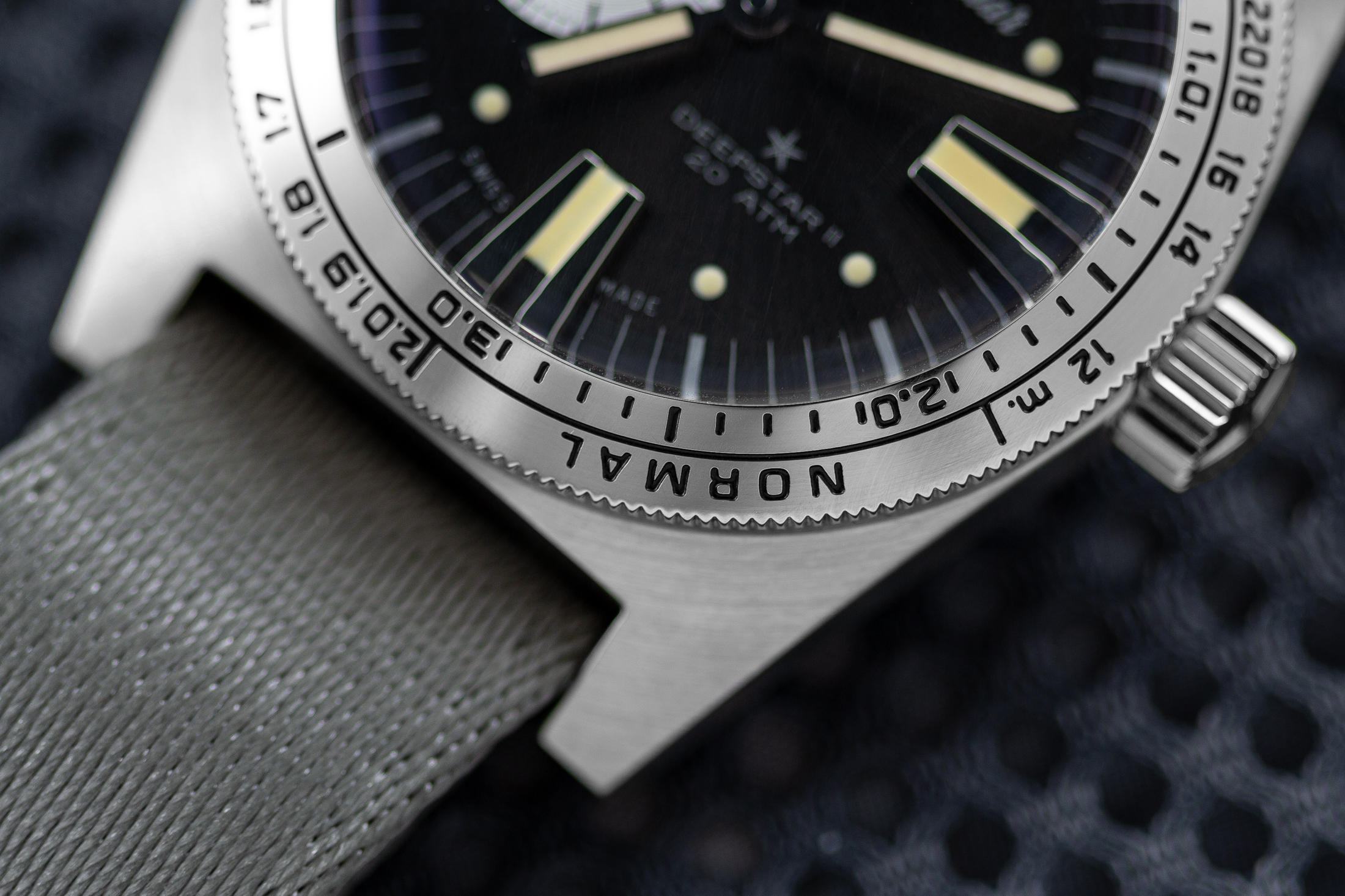 A bezel close up photo of the deepstar II