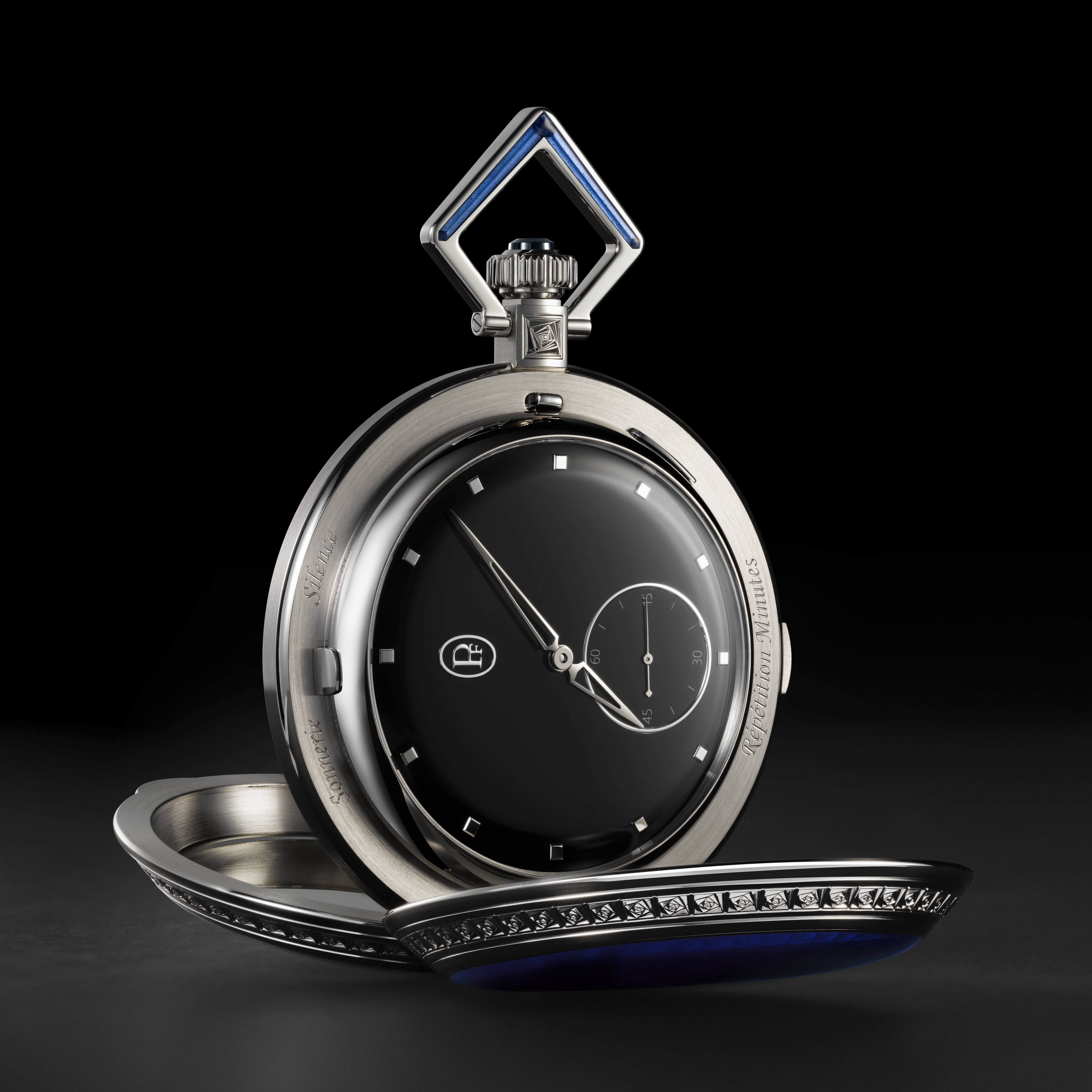 La Rose Carrée pocket watch, covers open
