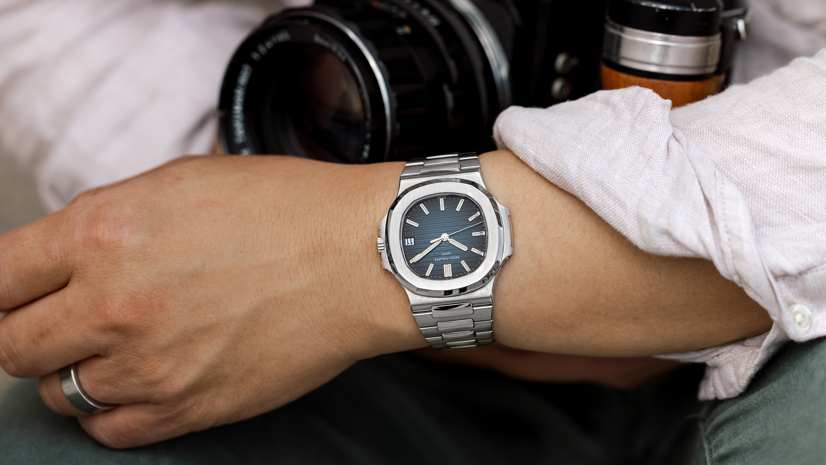 そしてパテック フィリップ Ref. 5711は消えた - Hodinkee Japan