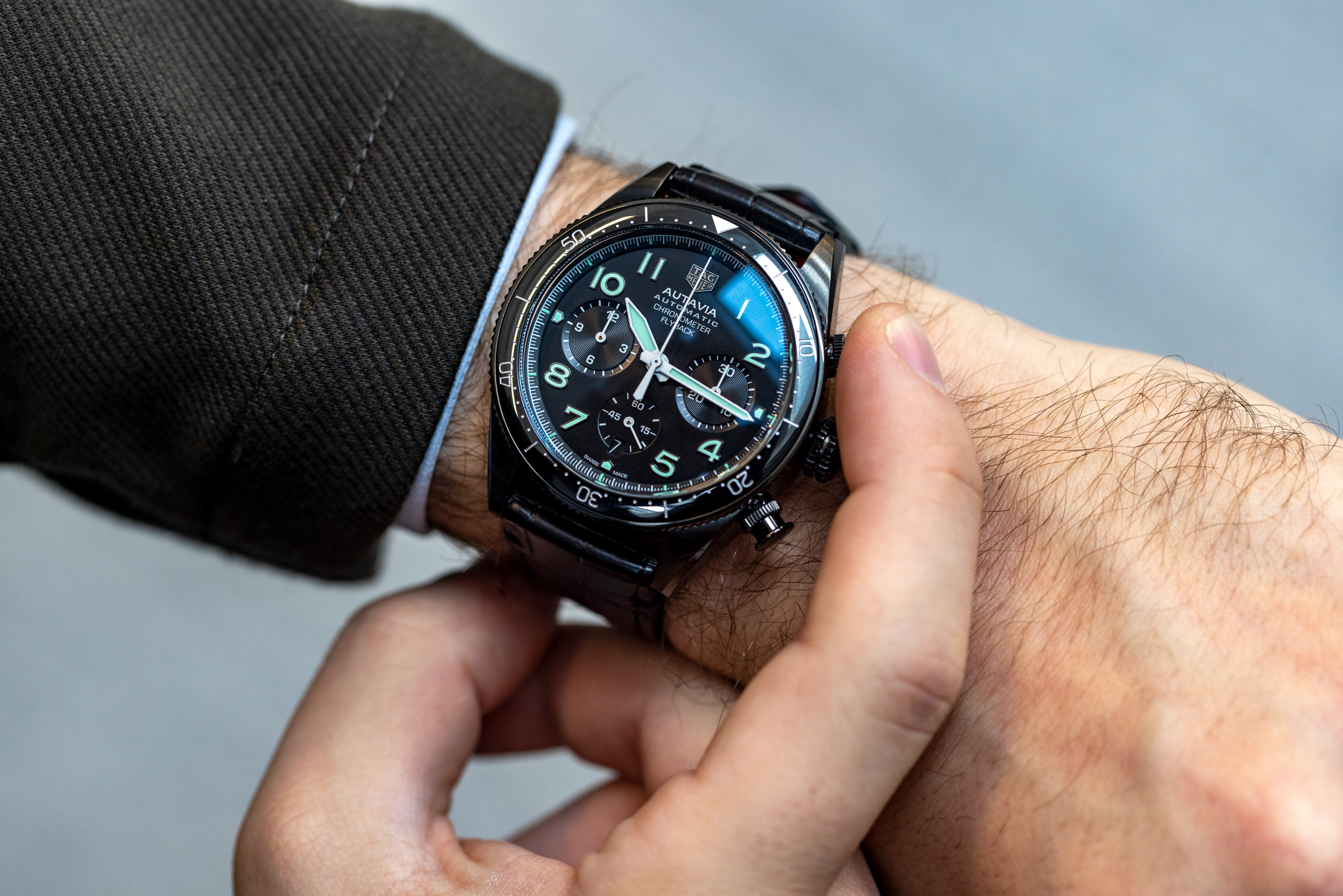 TAG Heuer Autavia on wrist using pusher