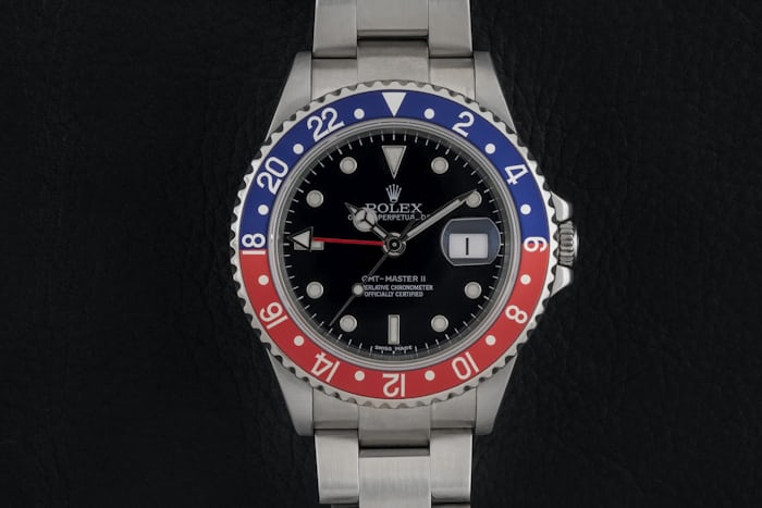 Similar Rolex GMT-Master II ref. 16710 to the watch worn by Affleck in "Gone Girl"