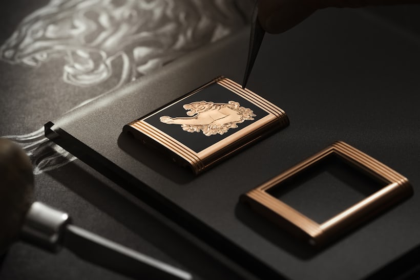 The Jaeger-LeCoultre Reverso Tribute Enamel "Tiger" being produced.