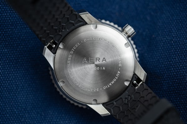 The caseback of the Aera D-1 Diver. 