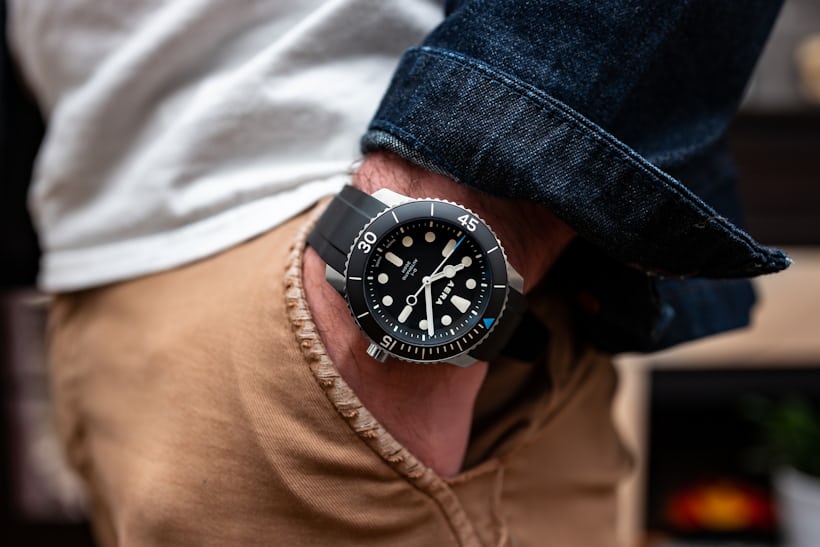 The Aera D-1 Diver on the author's wrist. 