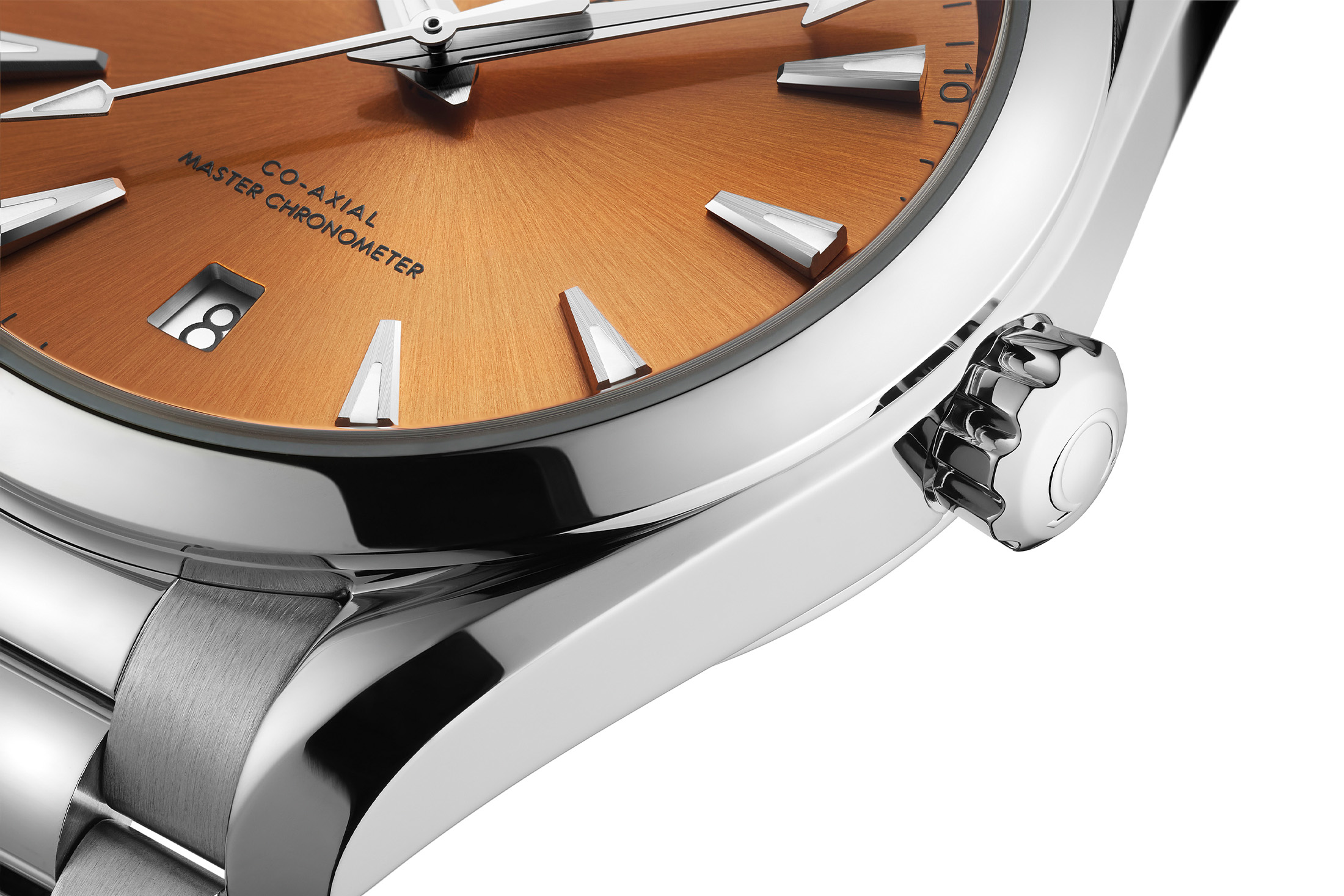 omega aqua terra 38 saffron macro