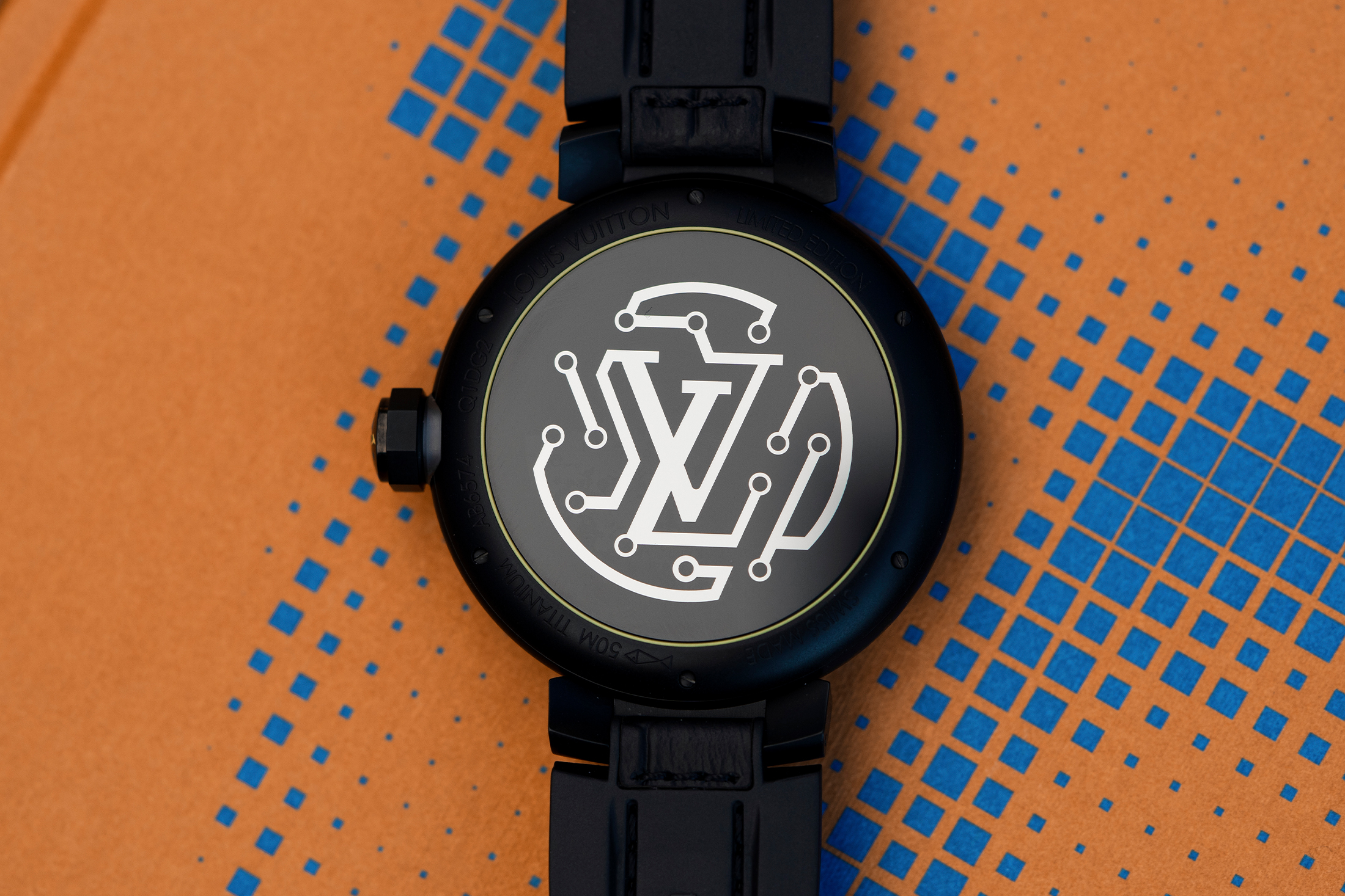 The caseback of the Louis Vuitton Spin Time Air Quantum