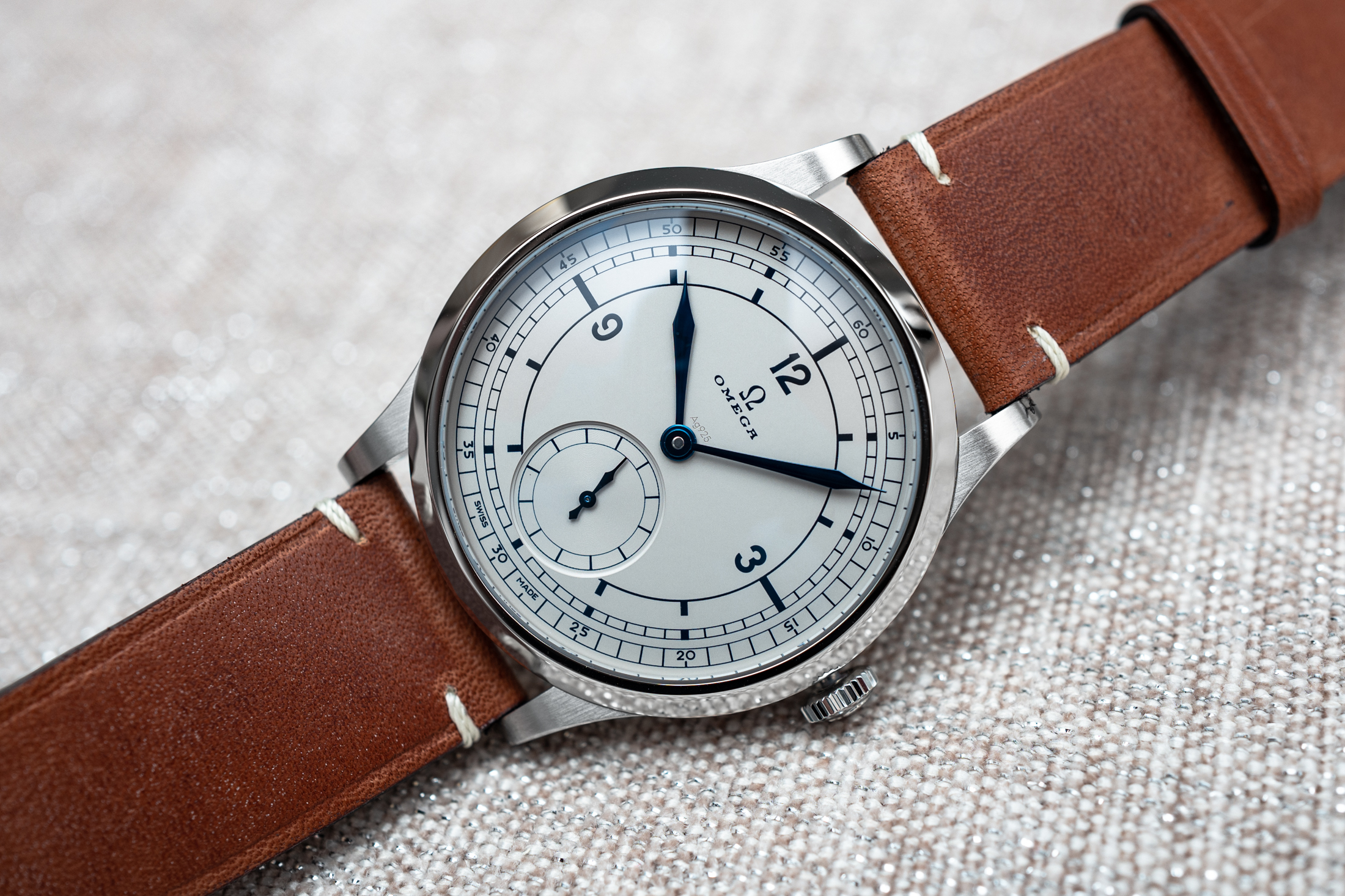 the ck859 on a table