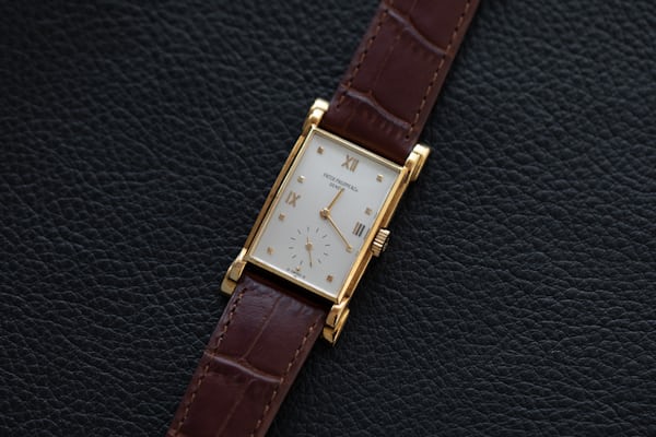 Patek Philippe Reference 2415 | A yellow gold wristwatch, Made in 1947