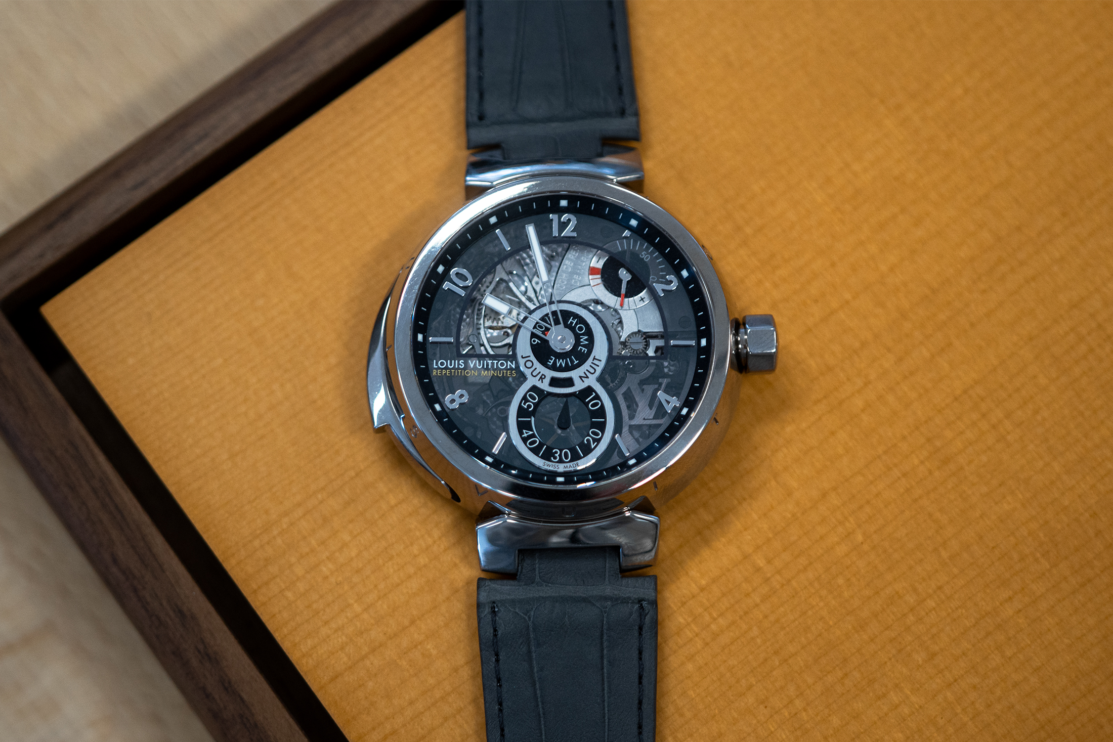 A Louis Vuitton wristwatch. 