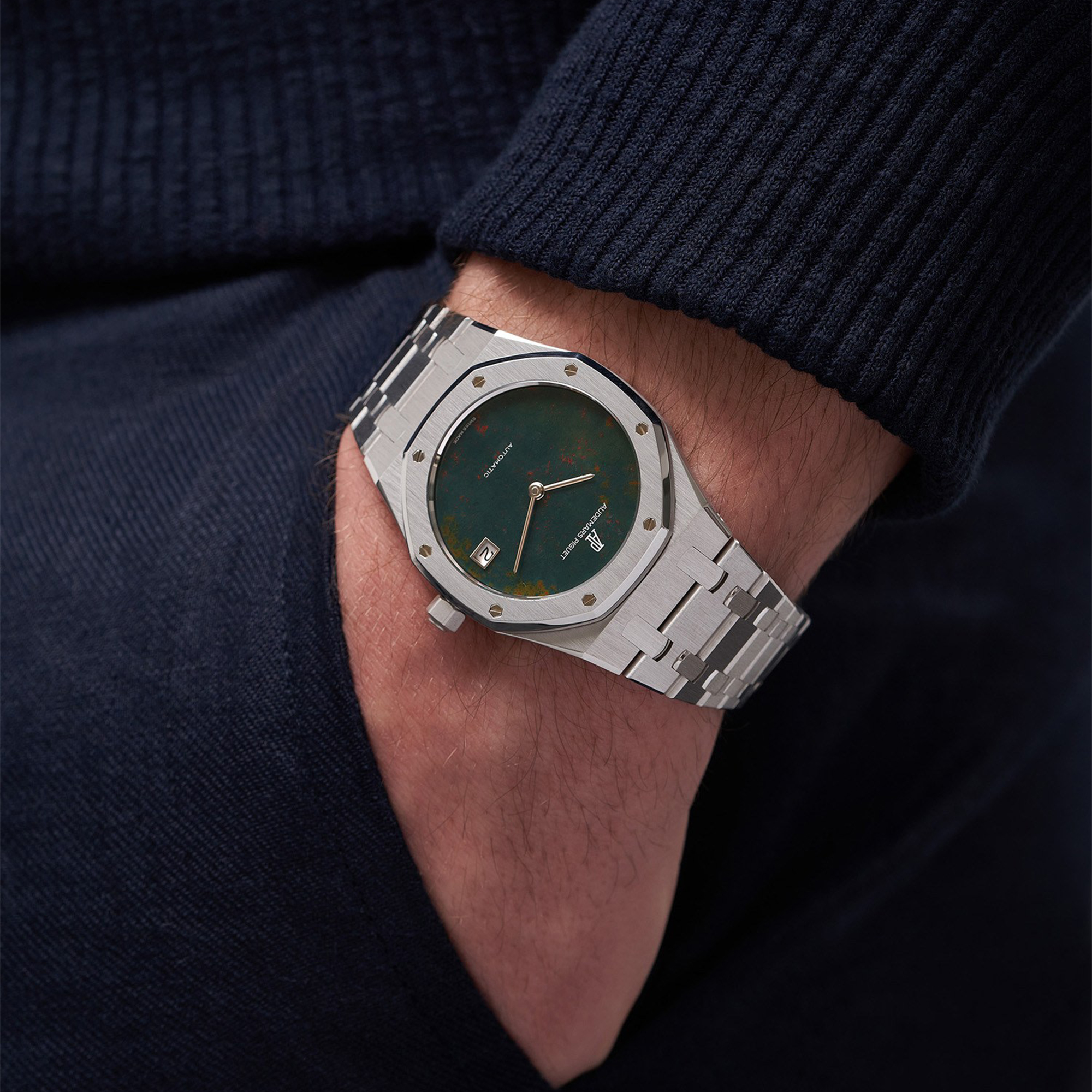 Audemars Piguet Royal Oak 14701BC With Jasper Dial 