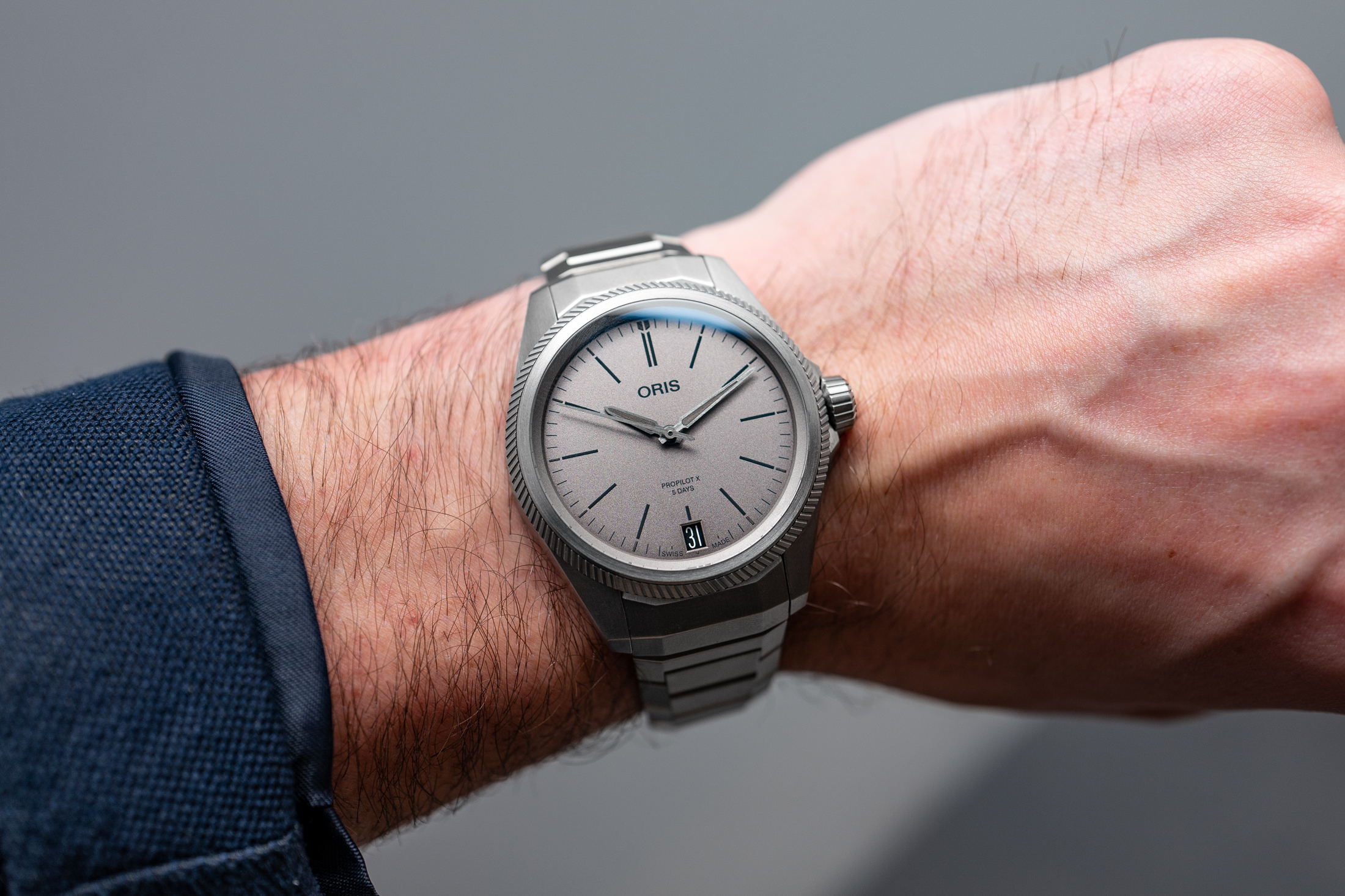 Hands-On: オリス プロパイロットX キャリバー400の新作はサマージャム