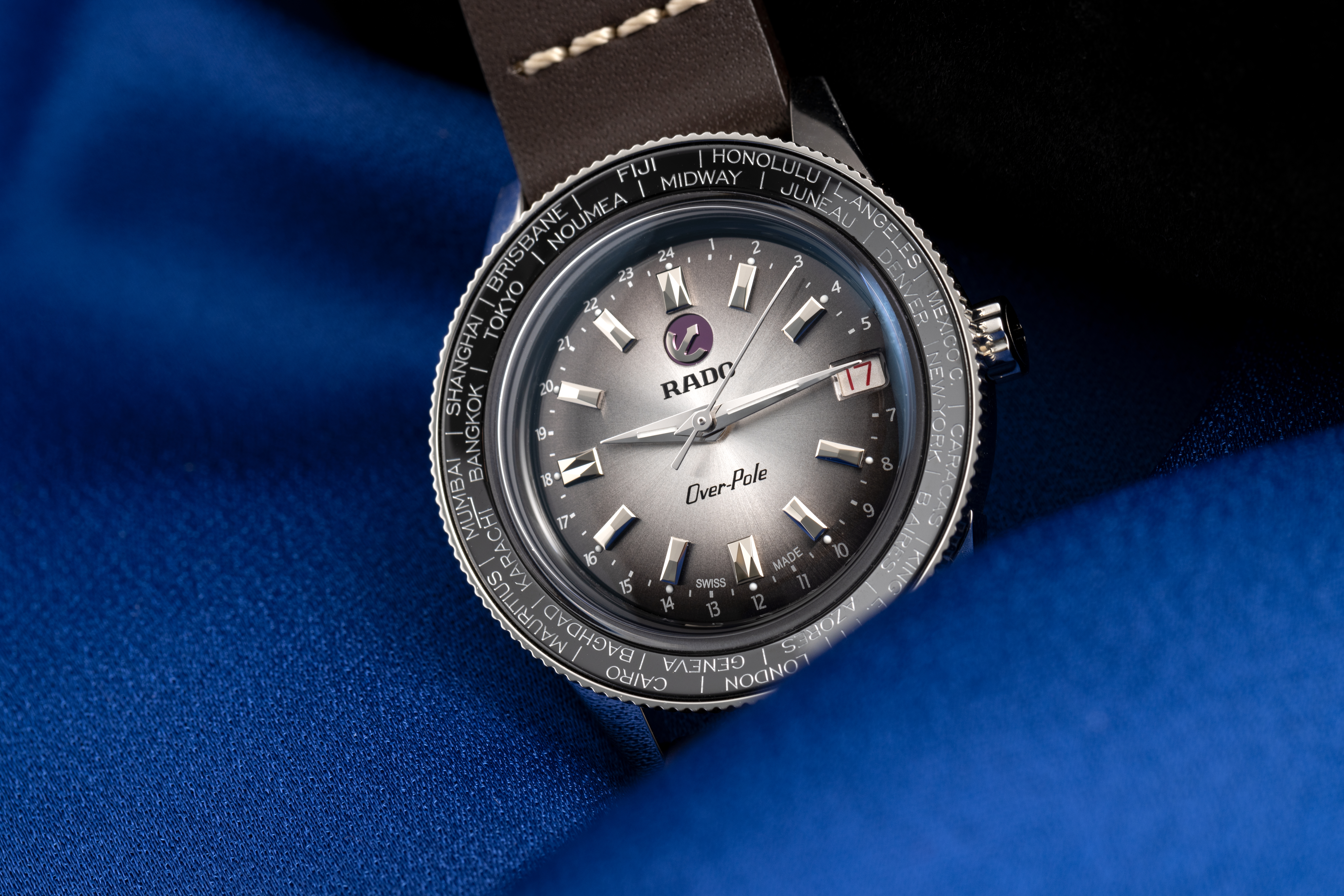 Rado Captain Cook Over-Pole