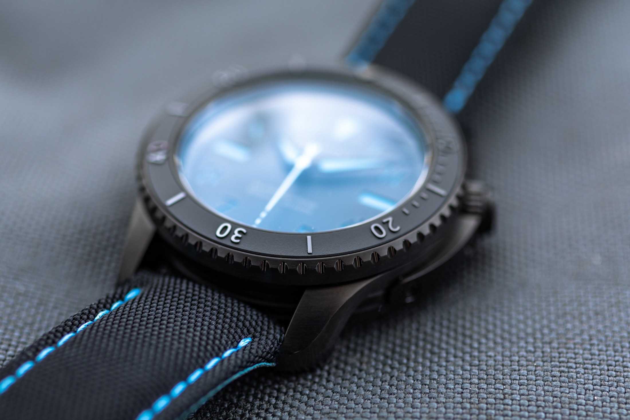 case and lugs of the s500