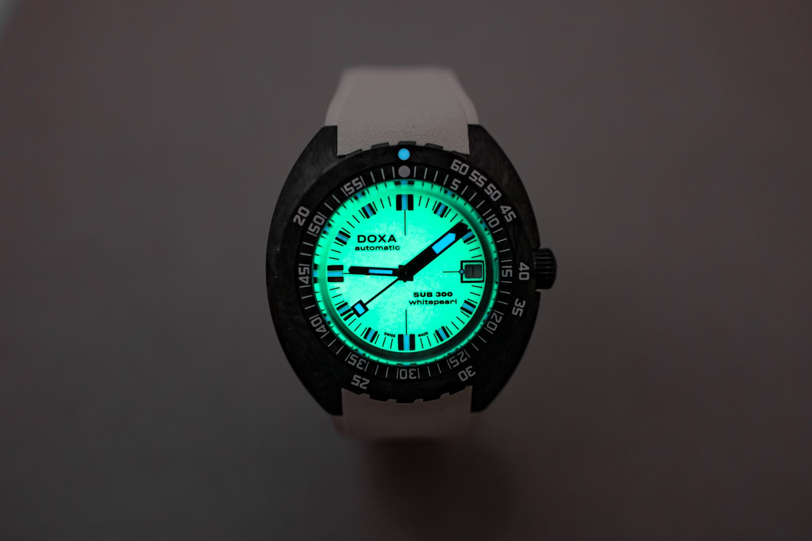 the lume dial doxa