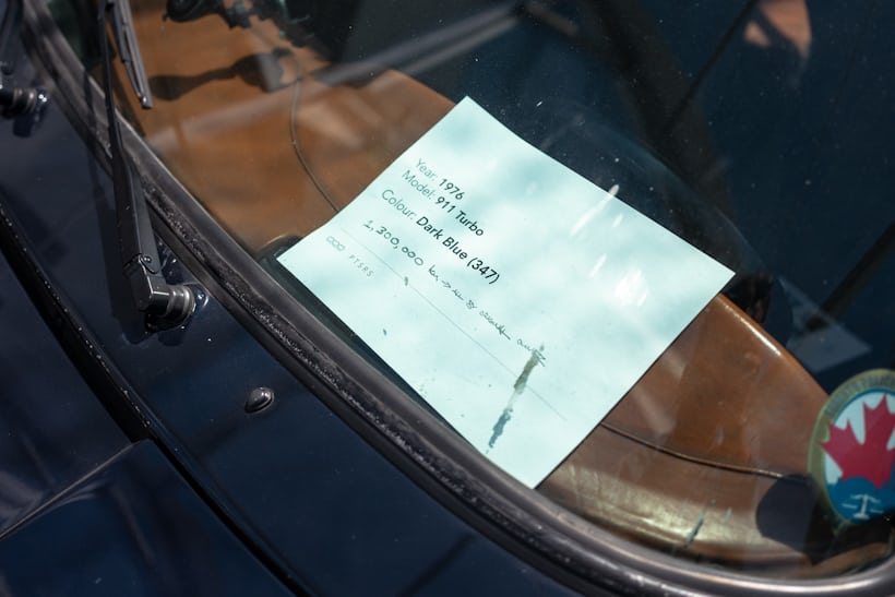 a note on a car
