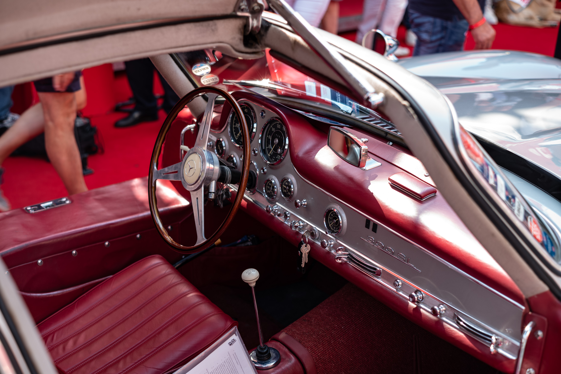 300sl dash