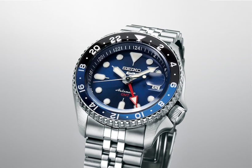 Steal Vs. Splurge: セイコーの新GMTがタグ・ホイヤーのトラベル Steal Vs. Splurge: セイコーの新GMTがタグ・ホイヤーのトラベル