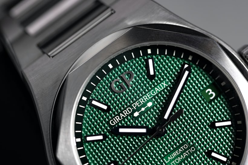 a green dial watch 