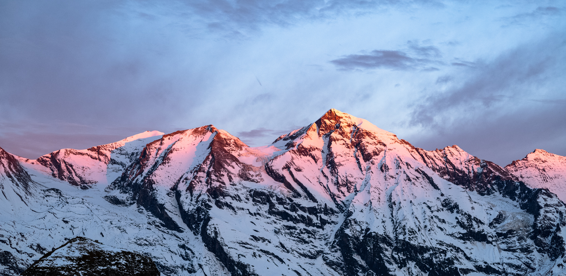 sunrise in the mountains