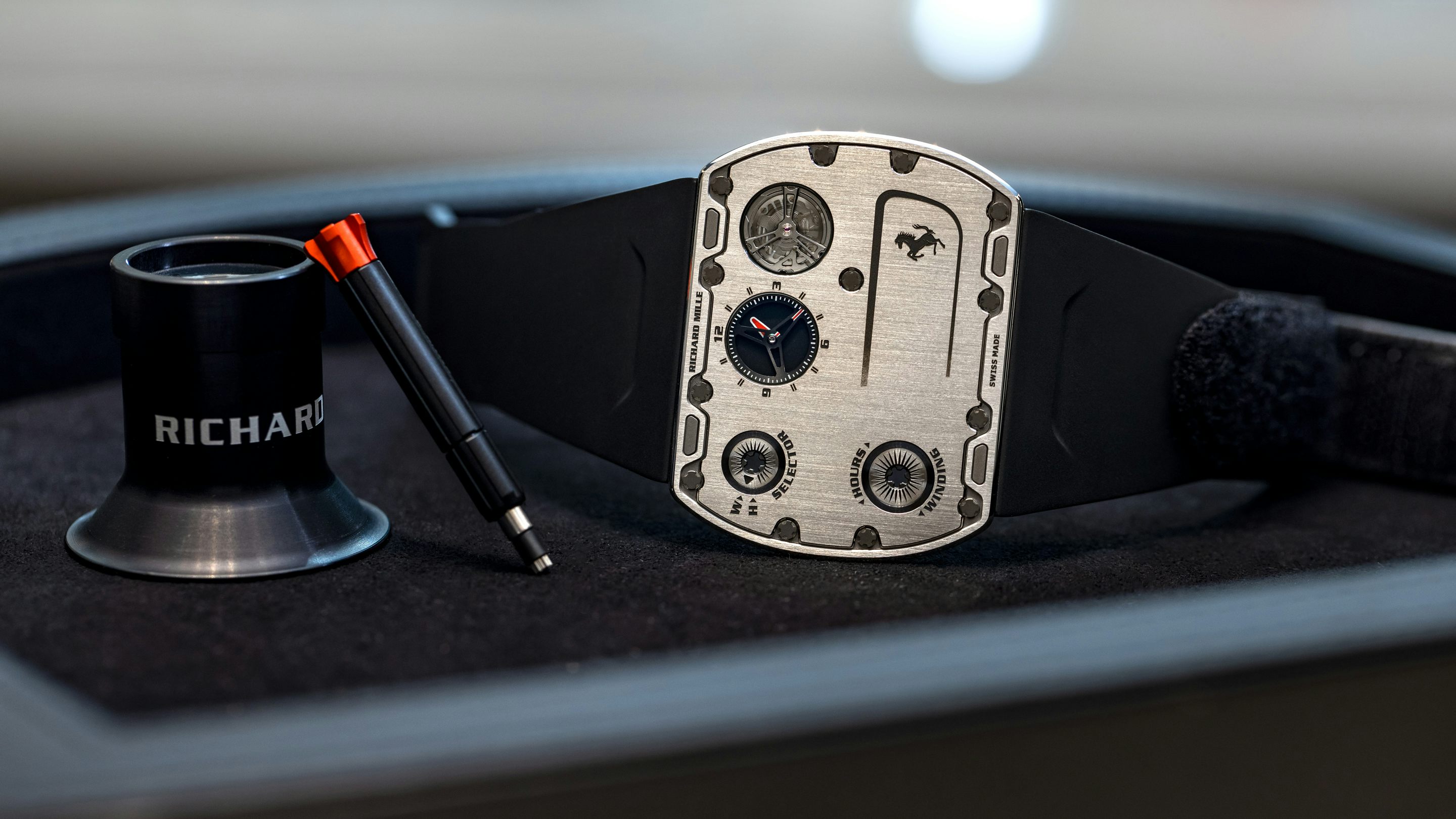 Hands-On: リシャール・ミル RM UP-01、世界最薄時計の装着感を実機