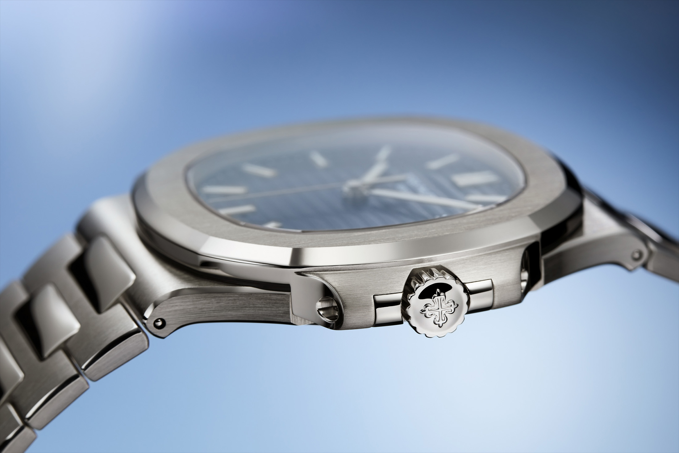 New Patek Philippe Nautilus 5811/1G White Gold